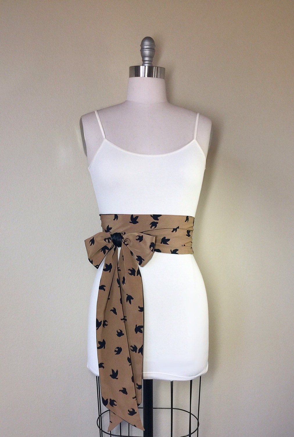 Black Bird Sash, Cappuccino & Black Sash, Bird Silhouette Print, Black Sash, Reversible Satin Sash, Black Bird Print Accessory, Satin Swank