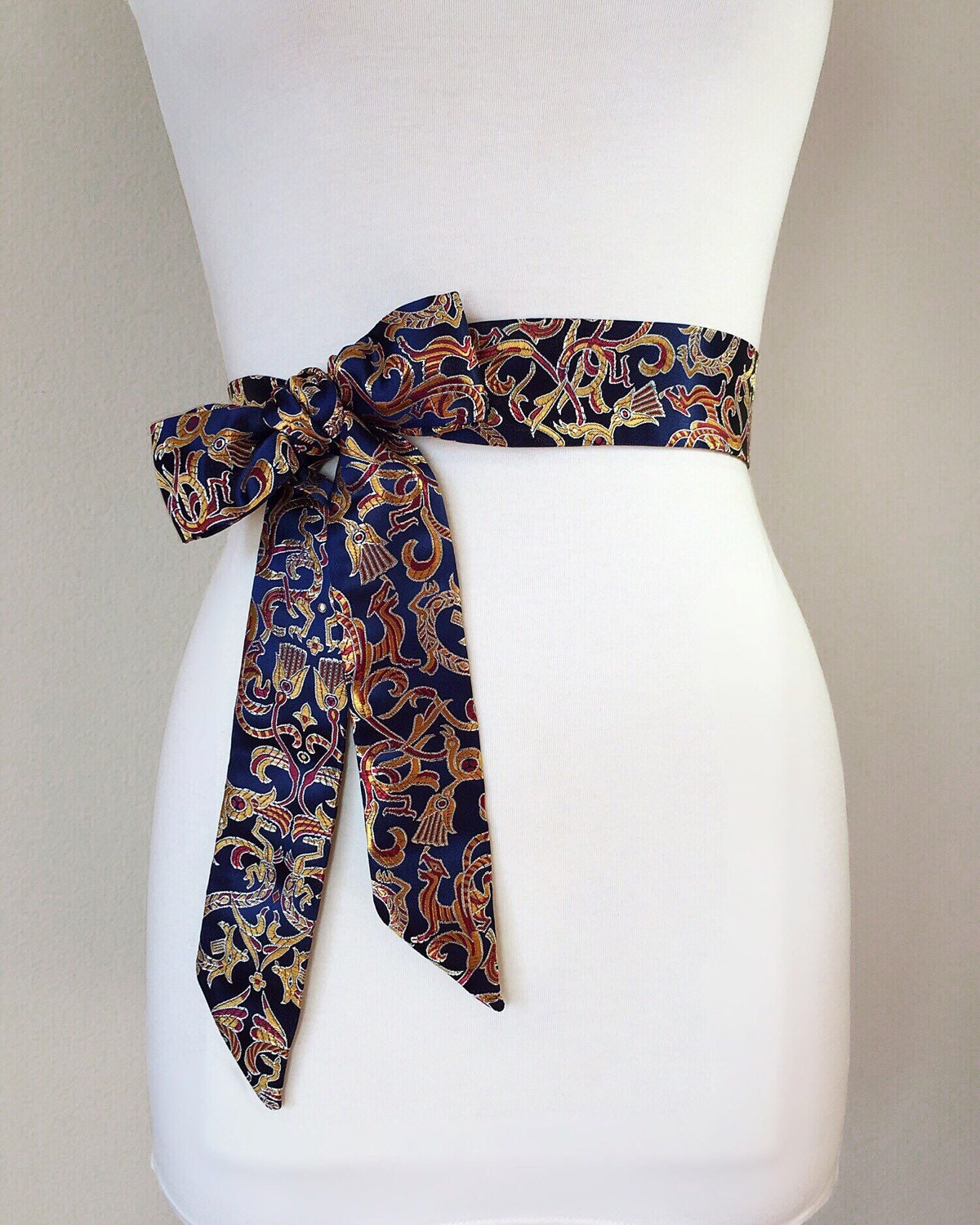 Midnight Blue Sash in Asian Brocade, Navy & Gold Chinese Brocade Sash, Obi Belt, Kimono Sash Belt in Midnight Navy, Red and Gold, SatinSwank