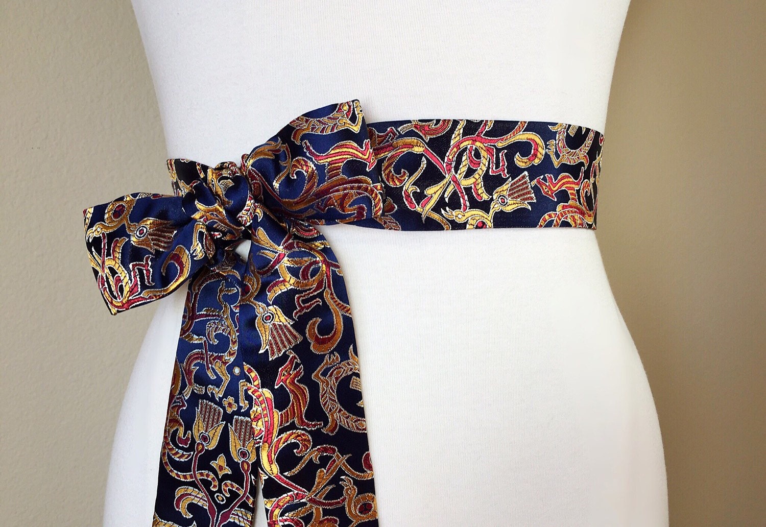 Midnight Blue Sash in Asian Brocade, Navy & Gold Chinese Brocade Sash, Obi Belt, Kimono Sash Belt in Midnight Navy, Red and Gold, SatinSwank