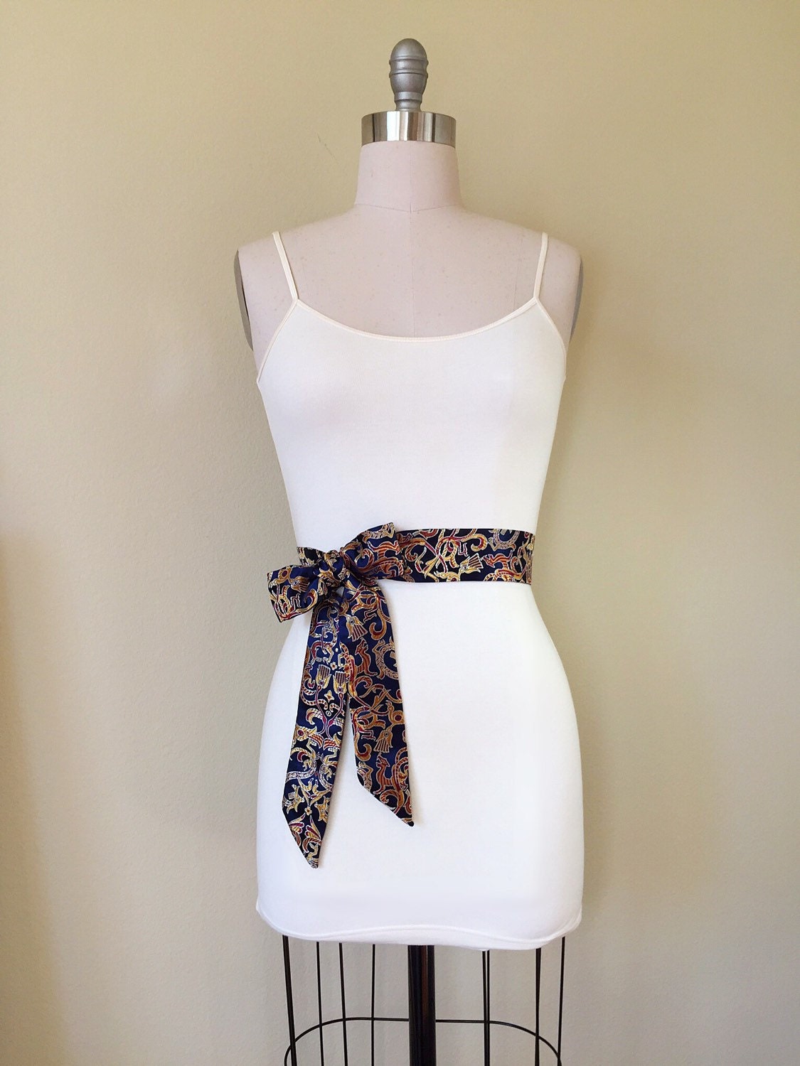 Midnight Blue Sash in Asian Brocade, Navy & Gold Chinese Brocade Sash, Obi Belt, Kimono Sash Belt in Midnight Navy, Red and Gold, SatinSwank