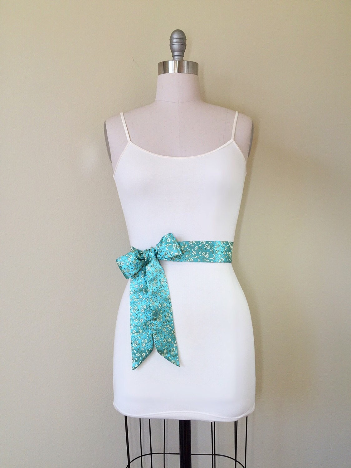 Aqua Floral Sash in Asian Brocade, Floral Sash in Aqua & Gold, Chinese Brocade Belt, Aqua Obi Belt, Gold Floral Kimono Sash, Satin Swank