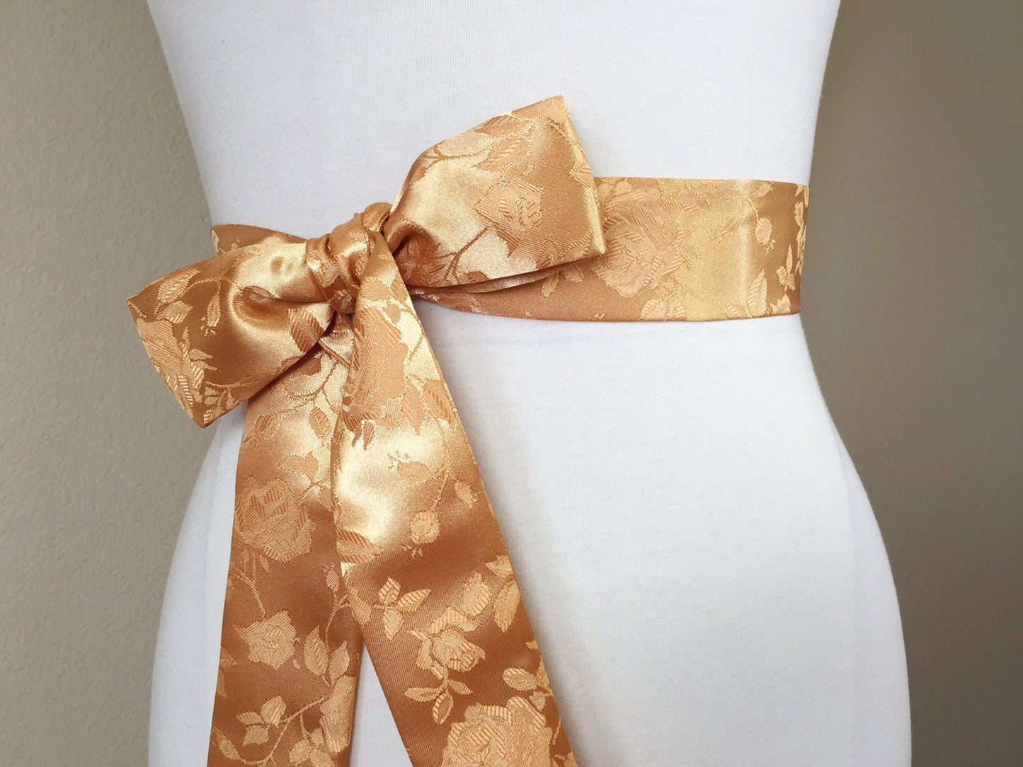 Dark Gold Satin Sash in Rose Jacquard, Gold Rose Sash, Brocade Gold Sash, Wedding Dress Sash, Bridesmaid Sash, Gold Wedding, Satin Swank