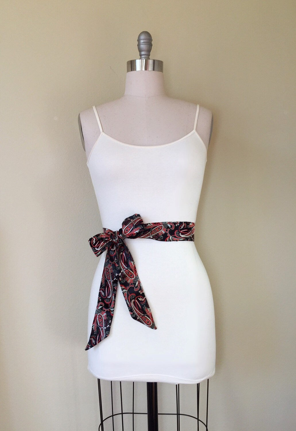 Black & Red Sash in Chinese Brocade, Red and Black Satin Sash, Red, Black and Gold Satin Brocade, Obi Belt, Kimono Sash, Satin Swank