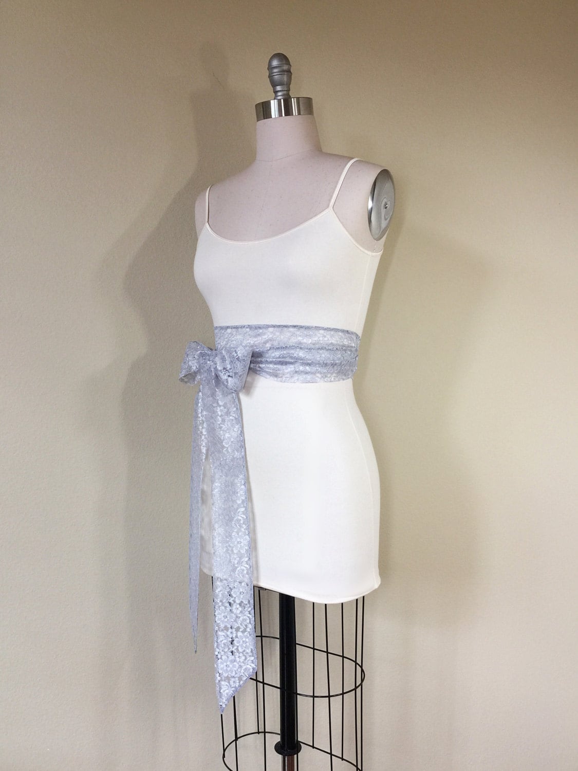 Silver Lace Sash, Silver Wedding Dress Sash, Extra Long Lace Sash, Lace Silver Sash, Light Gray Wedding Sash, Gray Lace Sash, Satin Swank