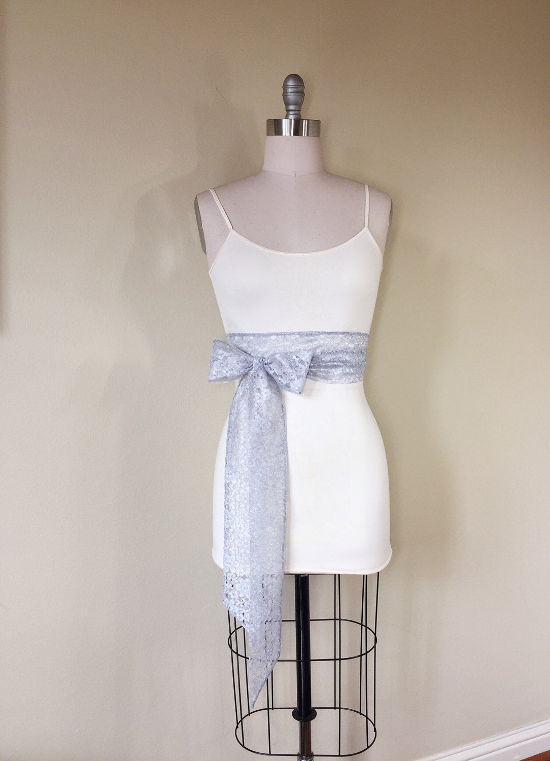 Silver Lace Sash, Silver Wedding Dress Sash, Extra Long Lace Sash, Lace Silver Sash, Light Gray Wedding Sash, Gray Lace Sash, Satin Swank