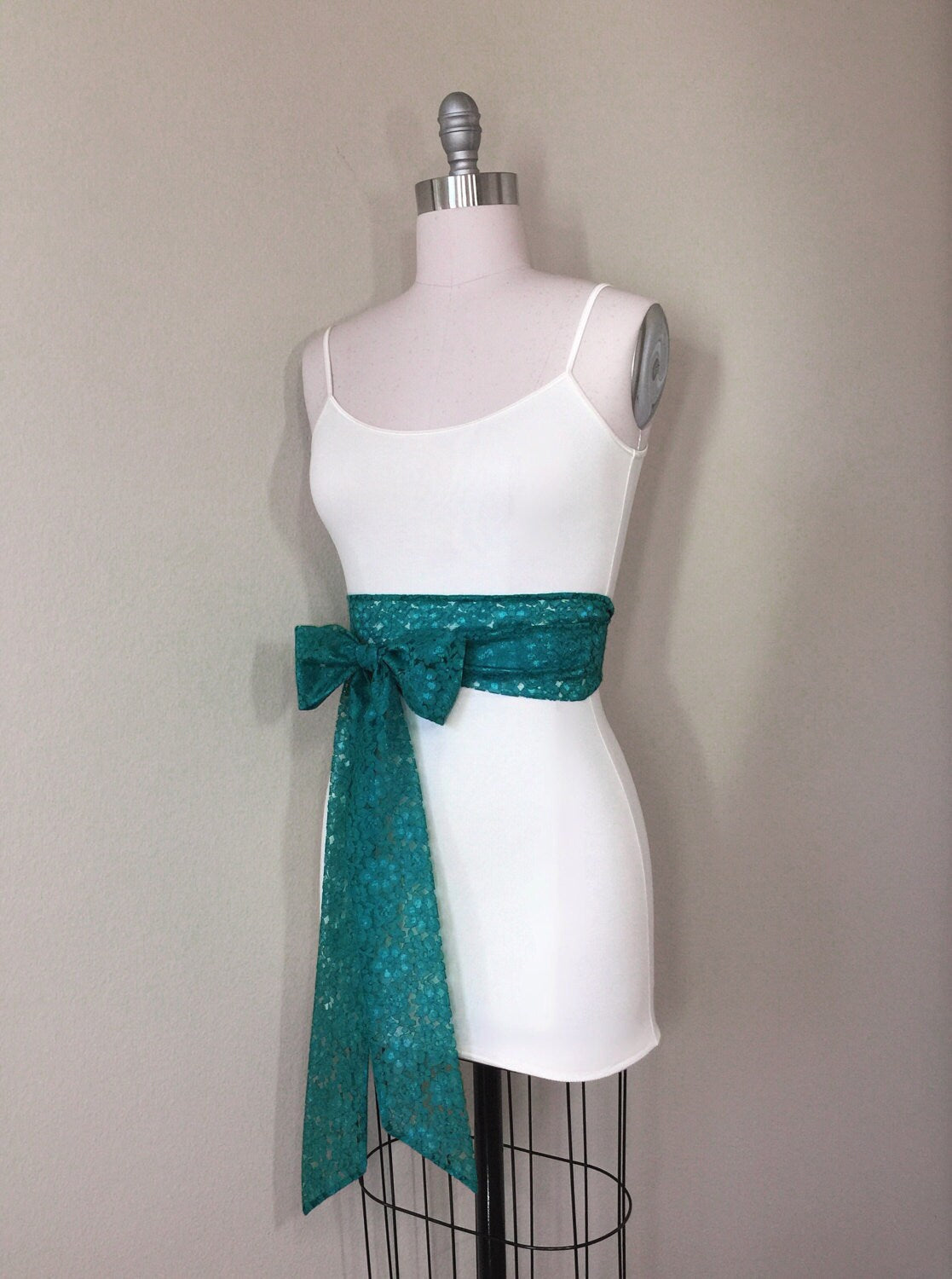 Emerald Lace Sash, Extra Long Wedding Dress Sash, Emerald Green Lace Sash, Emerald Wedding Gown Sash, Long Sash Emerald Green, Satin Swank