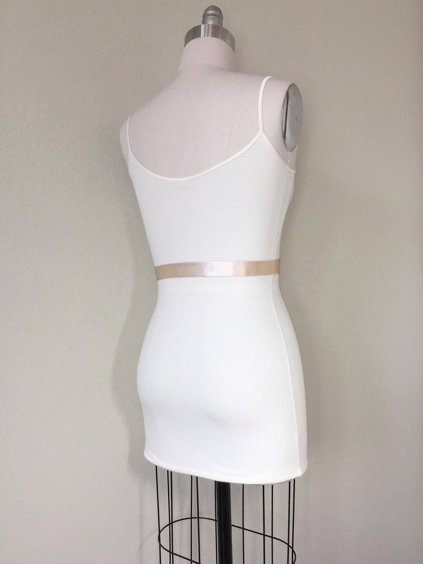 Extra Narrow Champagne Sash, Champagne Satin Sash Belt, Skinny Sash Belt, Narrow Champagne Sash, Thin Sash Belt, Satin Champagne Satin Swank