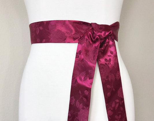 Wine Satin Sash in Rose Jacquard, Burgundy Rose Sash, Burgundy Sash, Wine Wedding Dress Sash, Bridesmaid Sash, Burgundy Wedding, Satin Swank