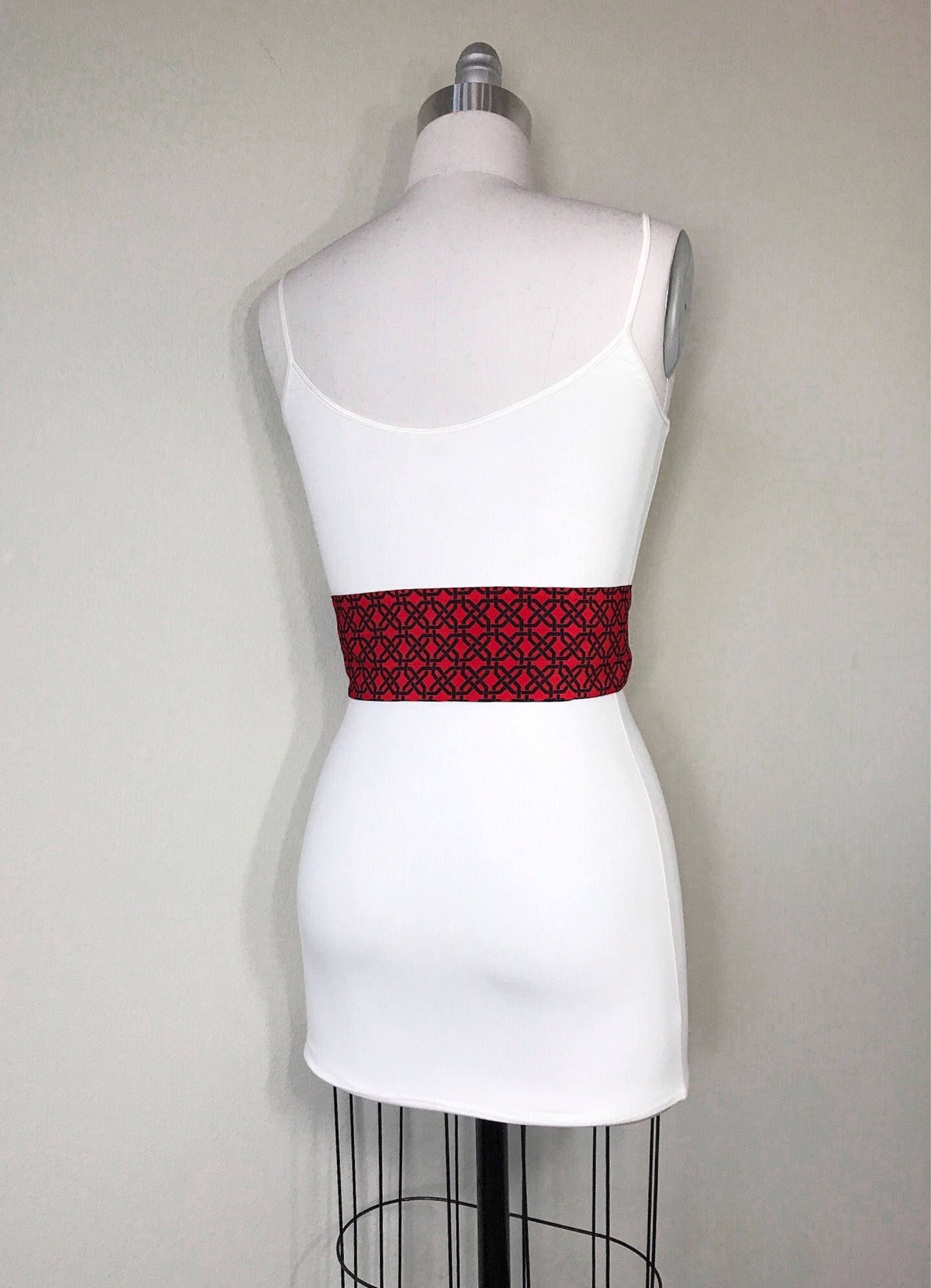 Wide Red & Black Sash, Black and Red Print Sash, Geometric Print Sash, Wide Black and Red Sash Belt, Red Black Reversible Sash, Satin Swank