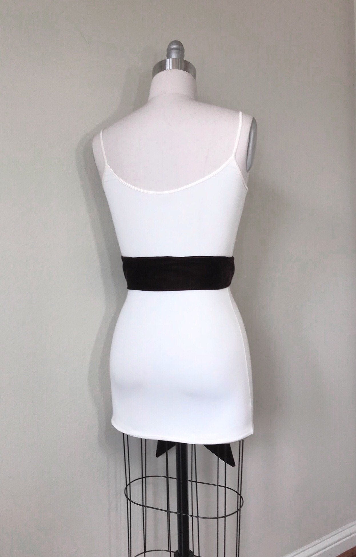 Dark Chocolate Brown Velvet Sash, Chocolate Velvet Sash, Brown Sash Belt in Velvet, Chocolate Wedding, Brown Sash Velvet Belt, Satin Swank