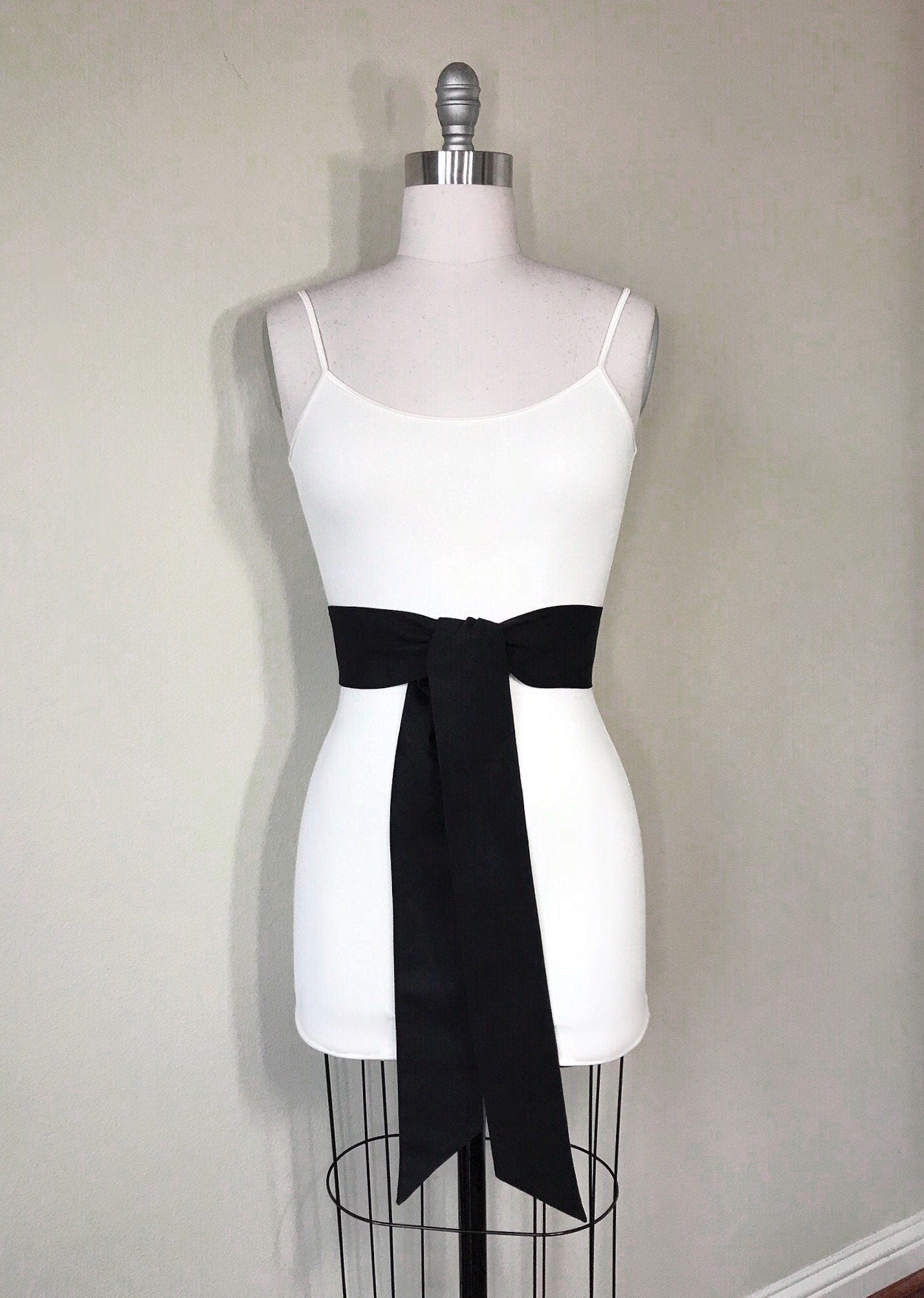 Ultra Suede Sash in Black, Black Suede Cloth Sash Belt, Black Micro Suede Sash, Suede Accessories, Black Ultrasuede Belt, Satin Swank