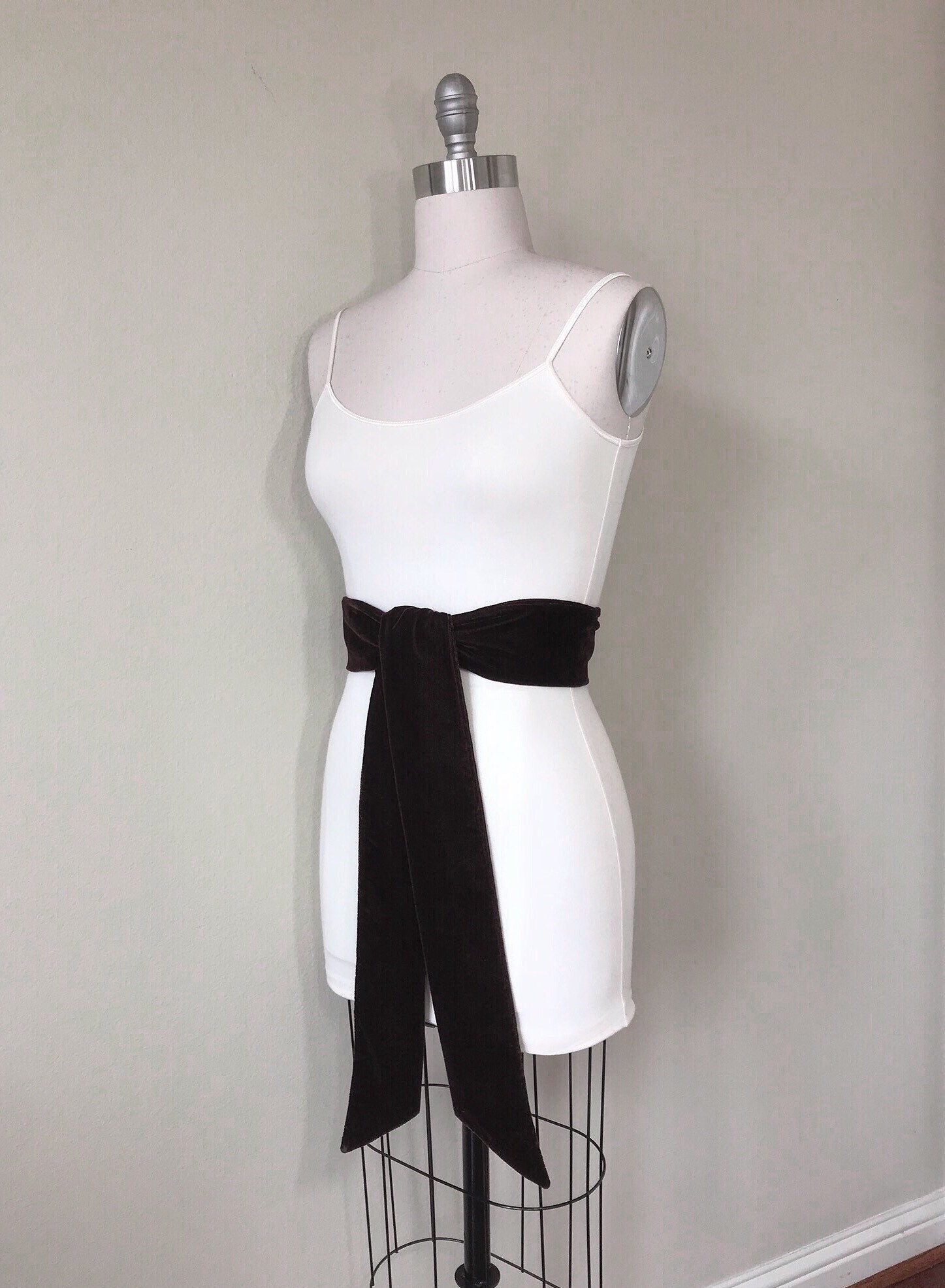 Dark Chocolate Brown Velvet Sash, Chocolate Velvet Sash, Brown Sash Belt in Velvet, Chocolate Wedding, Brown Sash Velvet Belt, Satin Swank