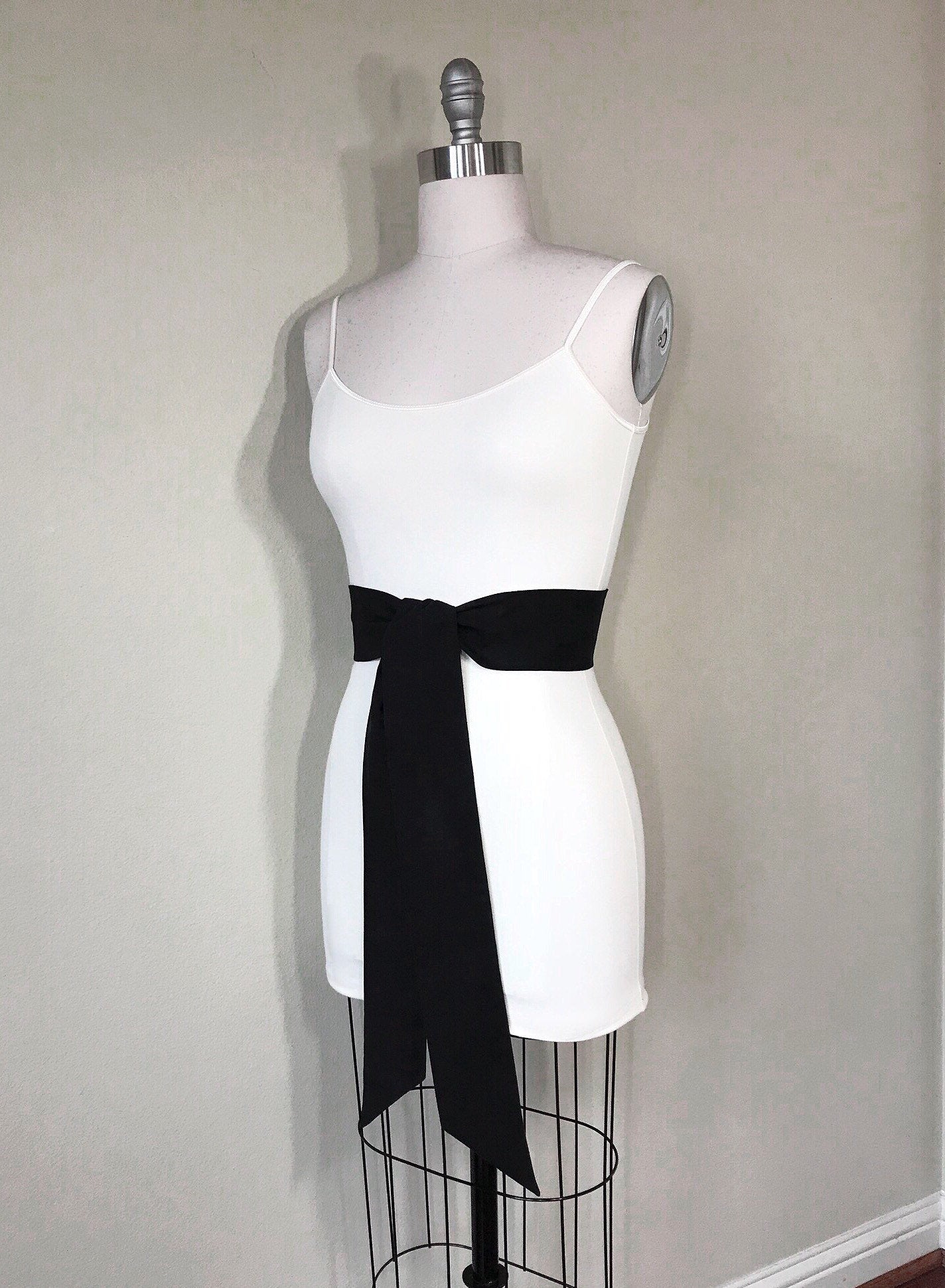 Ultra Suede Sash in Black, Black Suede Cloth Sash Belt, Black Micro Suede Sash, Suede Accessories, Black Ultrasuede Belt, Satin Swank