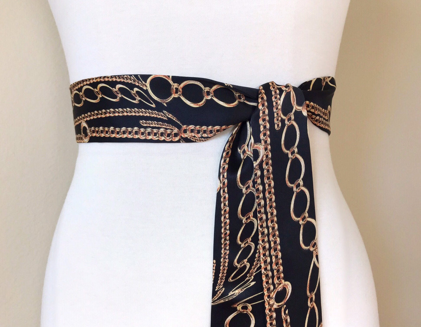 Narrow Black & Gold Chain Sash Belt, Black and Gold Sash, Gold Chain Link Belt, Chain Link Sash, Black and Gold Dress Sash, Satin Swank