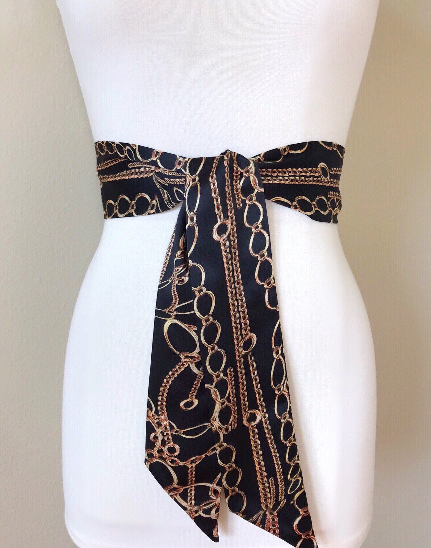 Wide Black & Gold Chain Sash Belt, Black and Gold Sash, Gold Chain Link Belt, Chain Link Sash, Black and Gold Dress Sash, Satin Swank