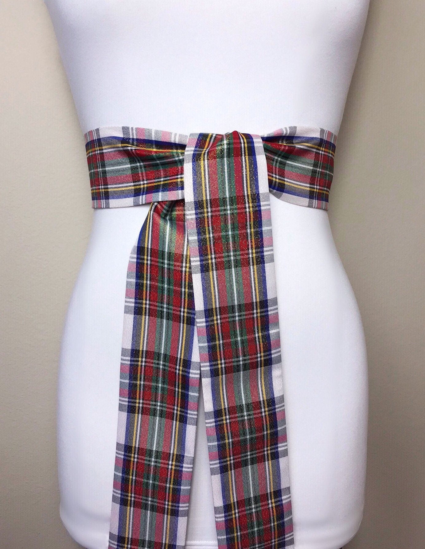 White Christmas Plaid Sash, Holiday Tartan Sash, Christmas Tartan Sash, Christmas Dress, Holiday Plaid Sash, Christmas Sash, Satin Swank