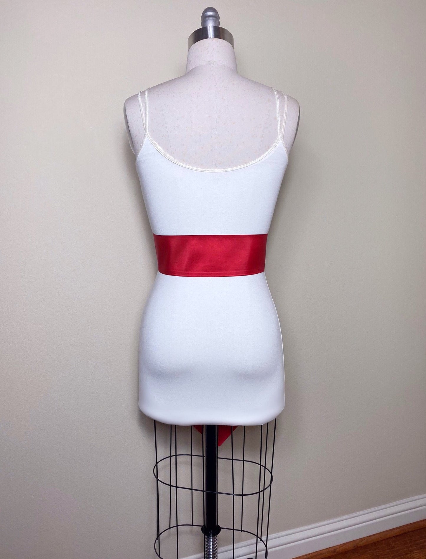 Crisp Taffeta Sash in Bright Red, Taffeta Bow Belt, Formal Dress Sash, Christmas Sash, Holiday Sash, Satin Swank
