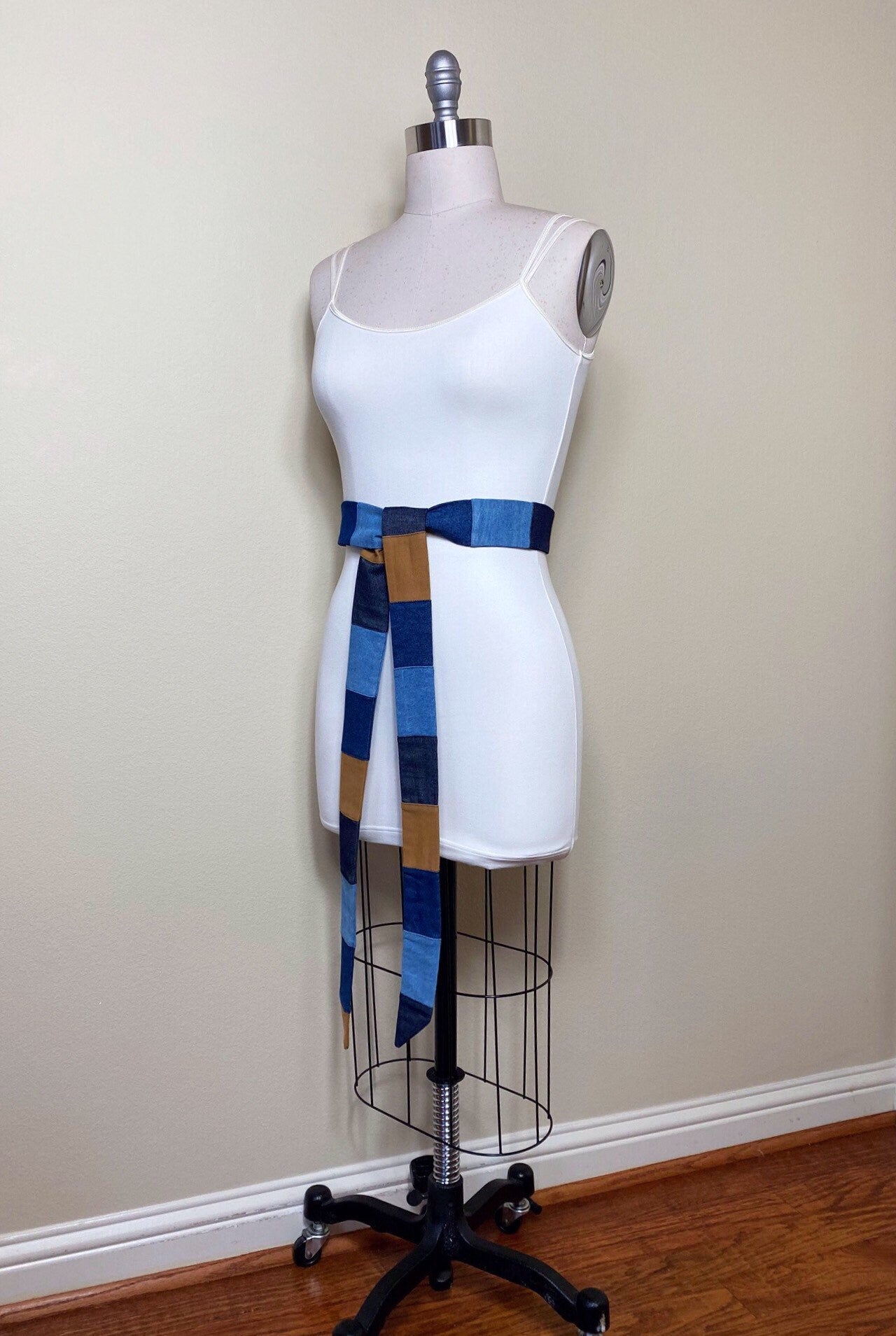 Mixed Denim Sash Belt, Multi Color Denim Belt, Denim Accessories, Patchwork Denim, Retro Denim Belt, Vintage Denim Accessories, Satin Swank