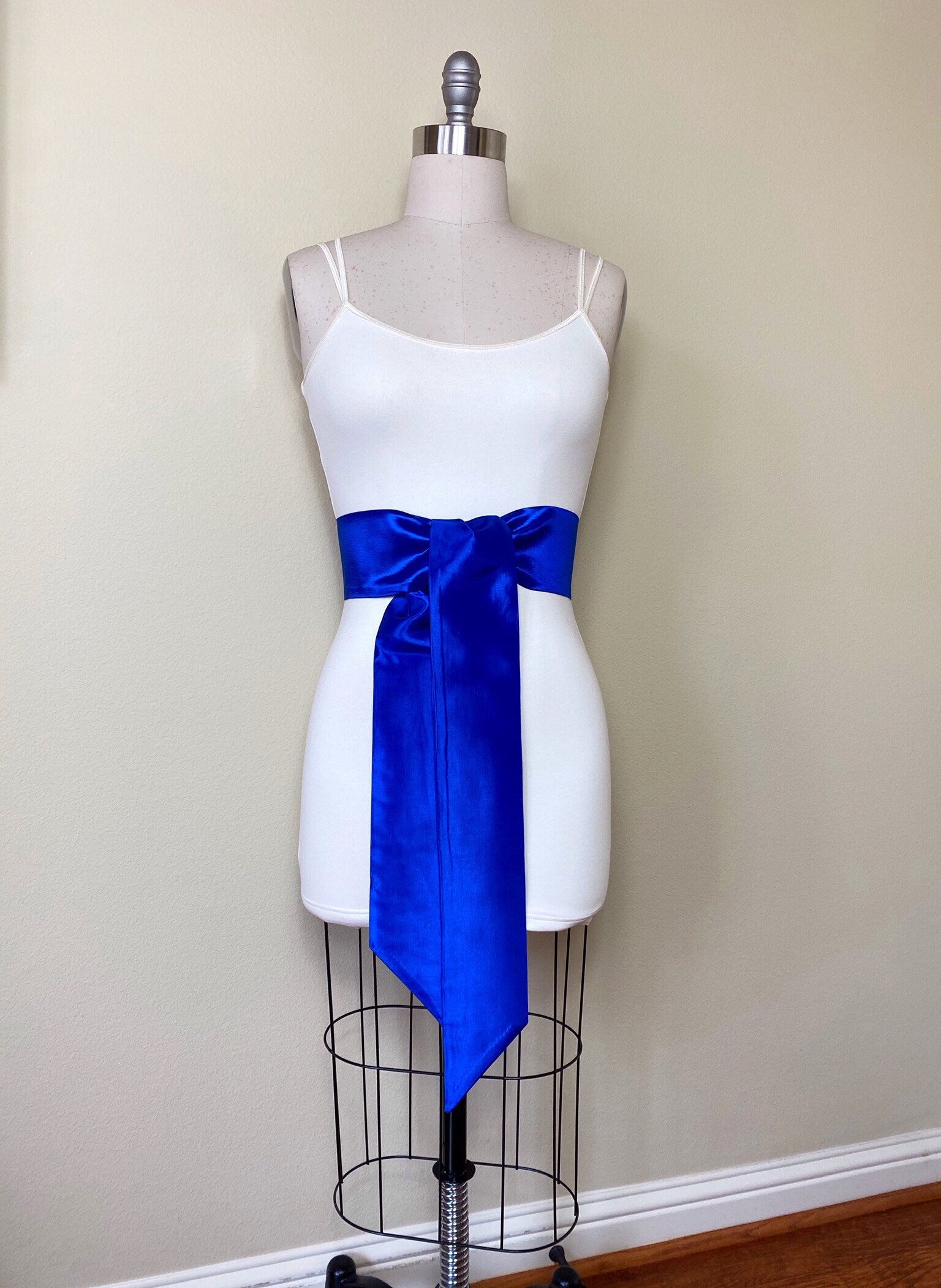 Crisp Taffeta Sash in Electric Blue, Bright Royal Blue Taffeta Bow Belt, Formal Dress Sash, Taffeta Dress Sash, Holiday Sash, Satin Swank