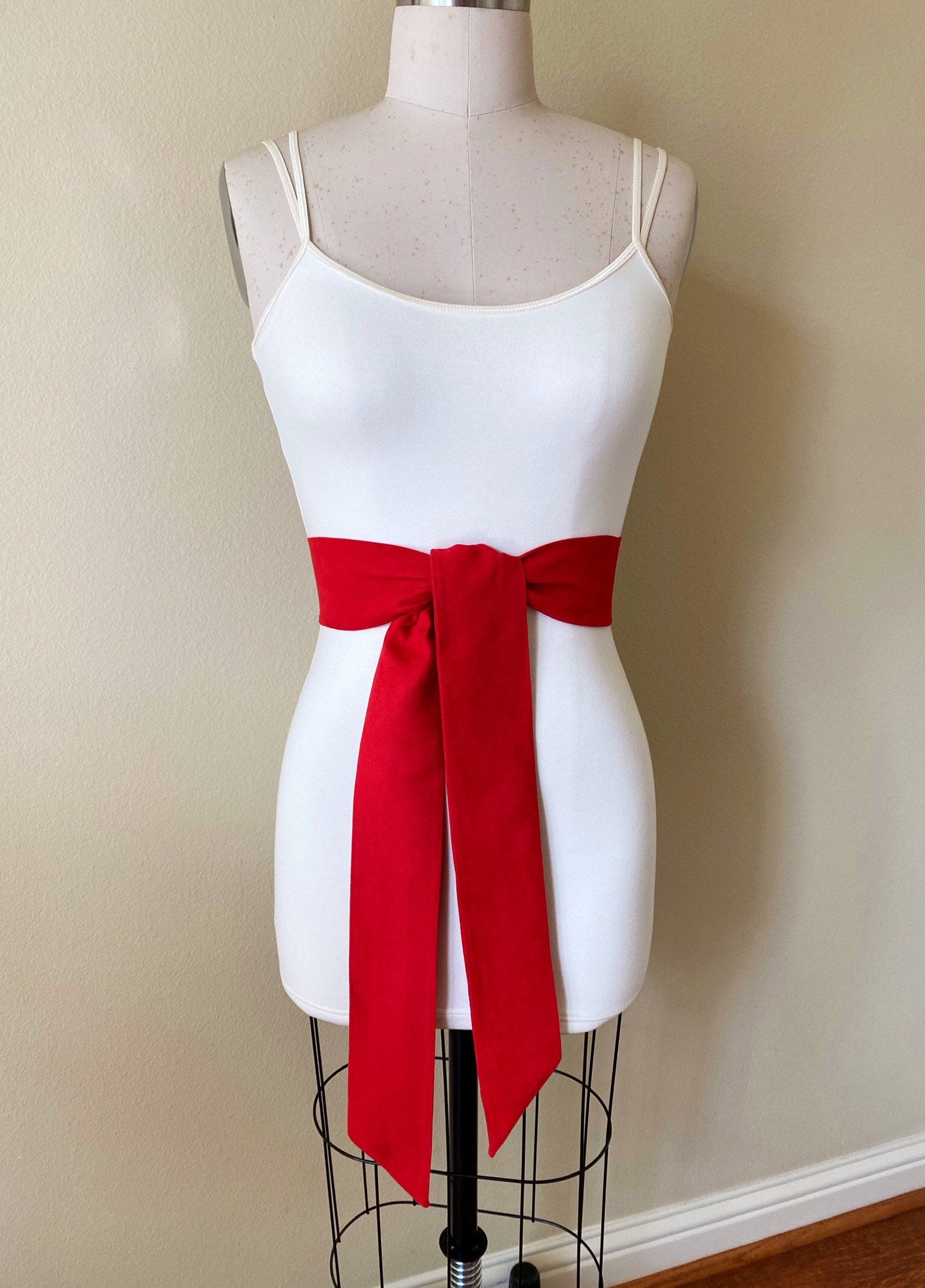 Wide Ultra Suede Sash in True Red, Suede Cloth Sash Belt, Red Microsuede Sash, Suede Accessories, Christmas Red Ultrasuede Belt, Satin Swank