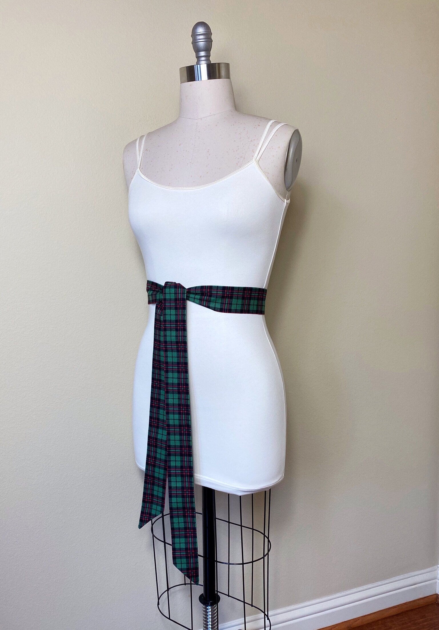 Narrow Green & Red Plaid Sash, Christmas Plaid Sash Belt, Red Green Tartan Sash, Green Plaid Sash Belt, Christmas Tartan Sash, Satin Swank
