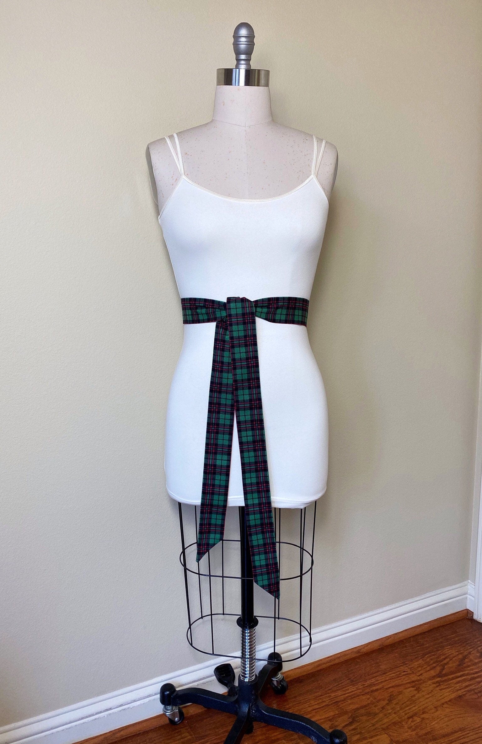 Narrow Green & Red Plaid Sash, Christmas Plaid Sash Belt, Red Green Tartan Sash, Green Plaid Sash Belt, Christmas Tartan Sash, Satin Swank