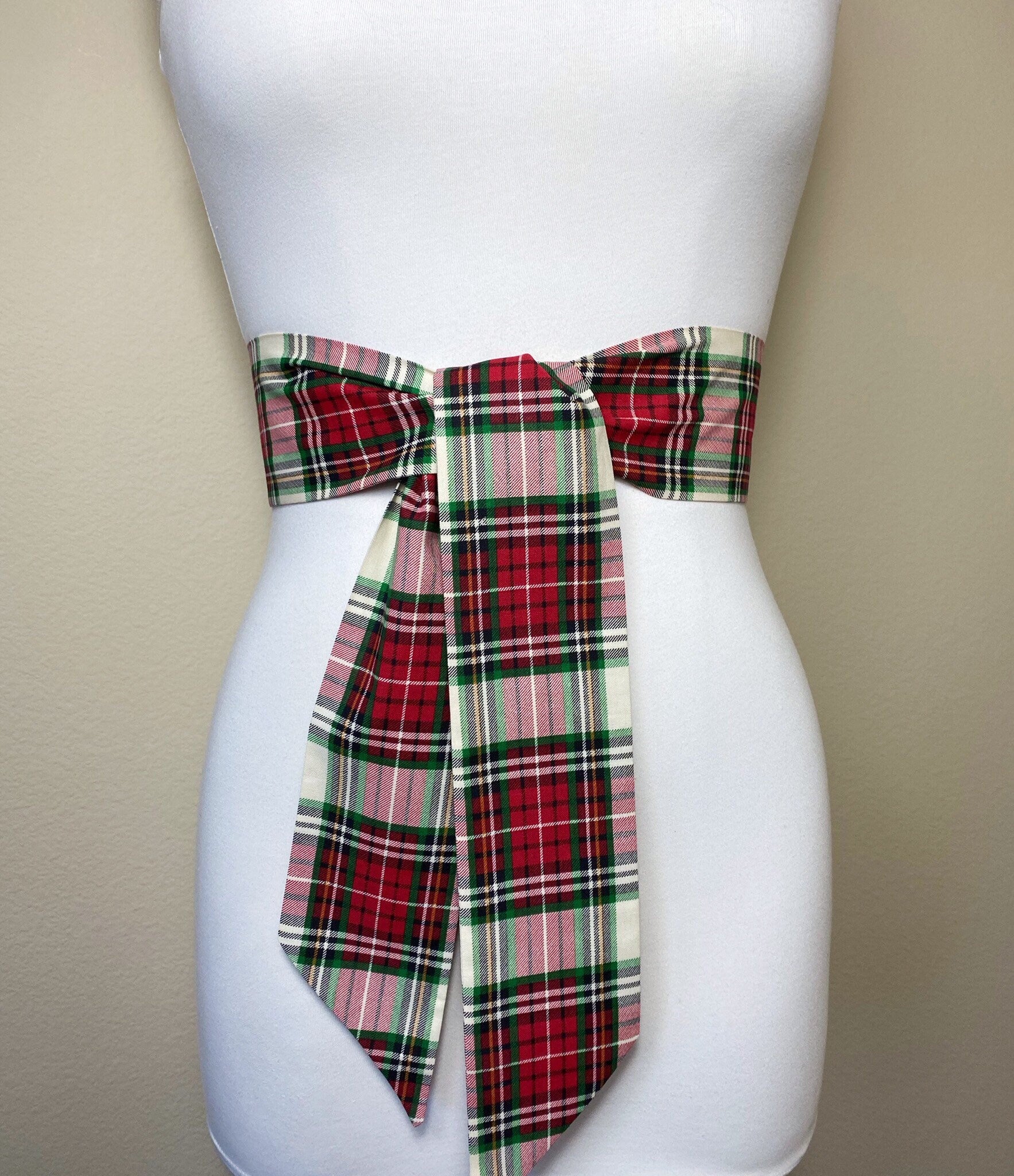 Large Print Stewart Dress Tartan Sash Belt, Wide Stewart Tartan Plaid Sash, Ivory & Red Plaid Sash, Scottish Tartan Accessories, Satin Swank