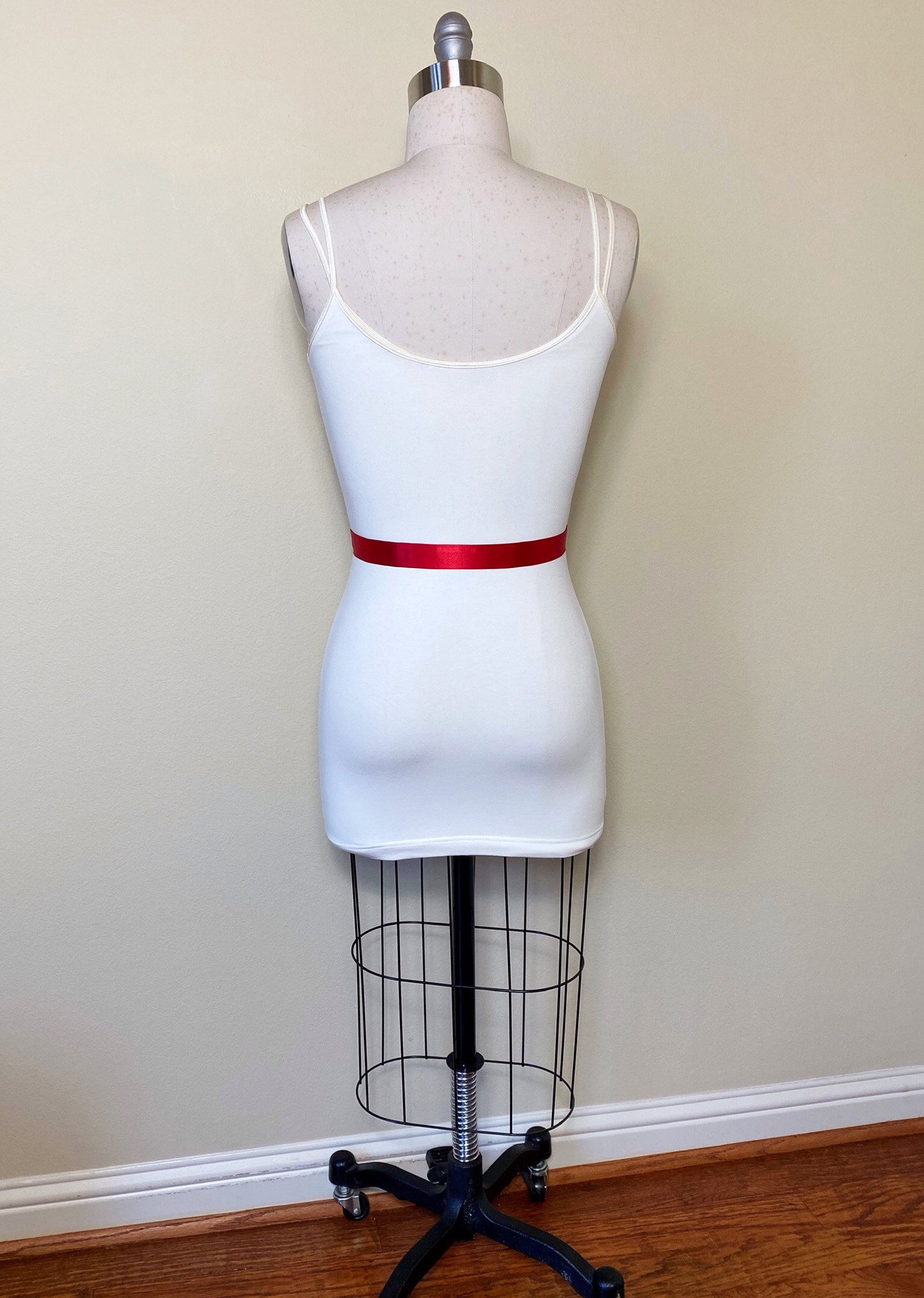 Extra Narrow Crimson Red Sash, Skinny Sash Belt, Red Satin Sash Belt, Skinny Red Sash, Satin Red Belt, Crimson Red Narrow Sash, Satin Swank