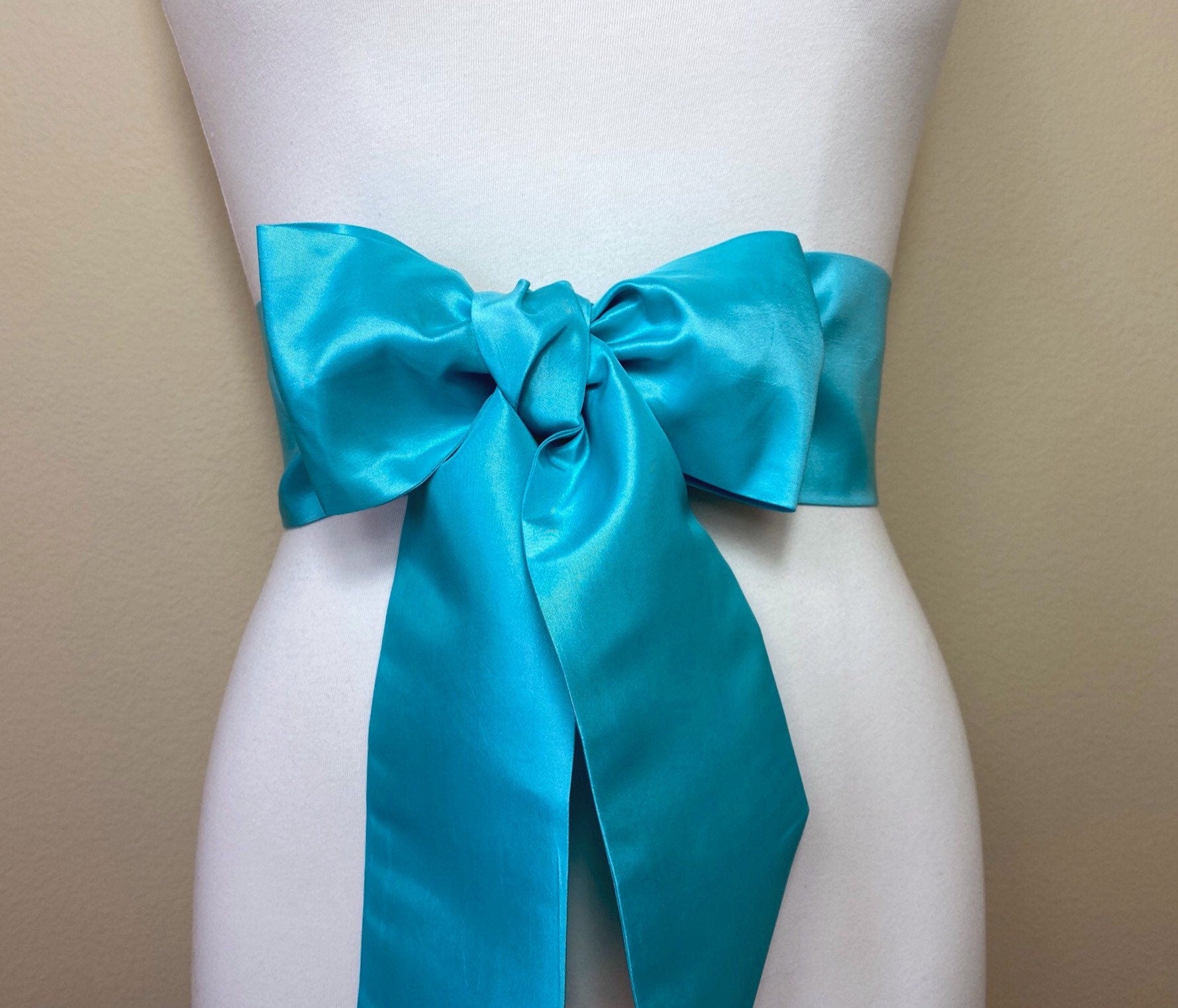 Crisp Taffeta Sash in Tiffany Blue, Taffeta Bow Belt, Formal Dress Sash, Tiffany Blue Sash, Aqua Blue Taffeta Sash, Satin Swank