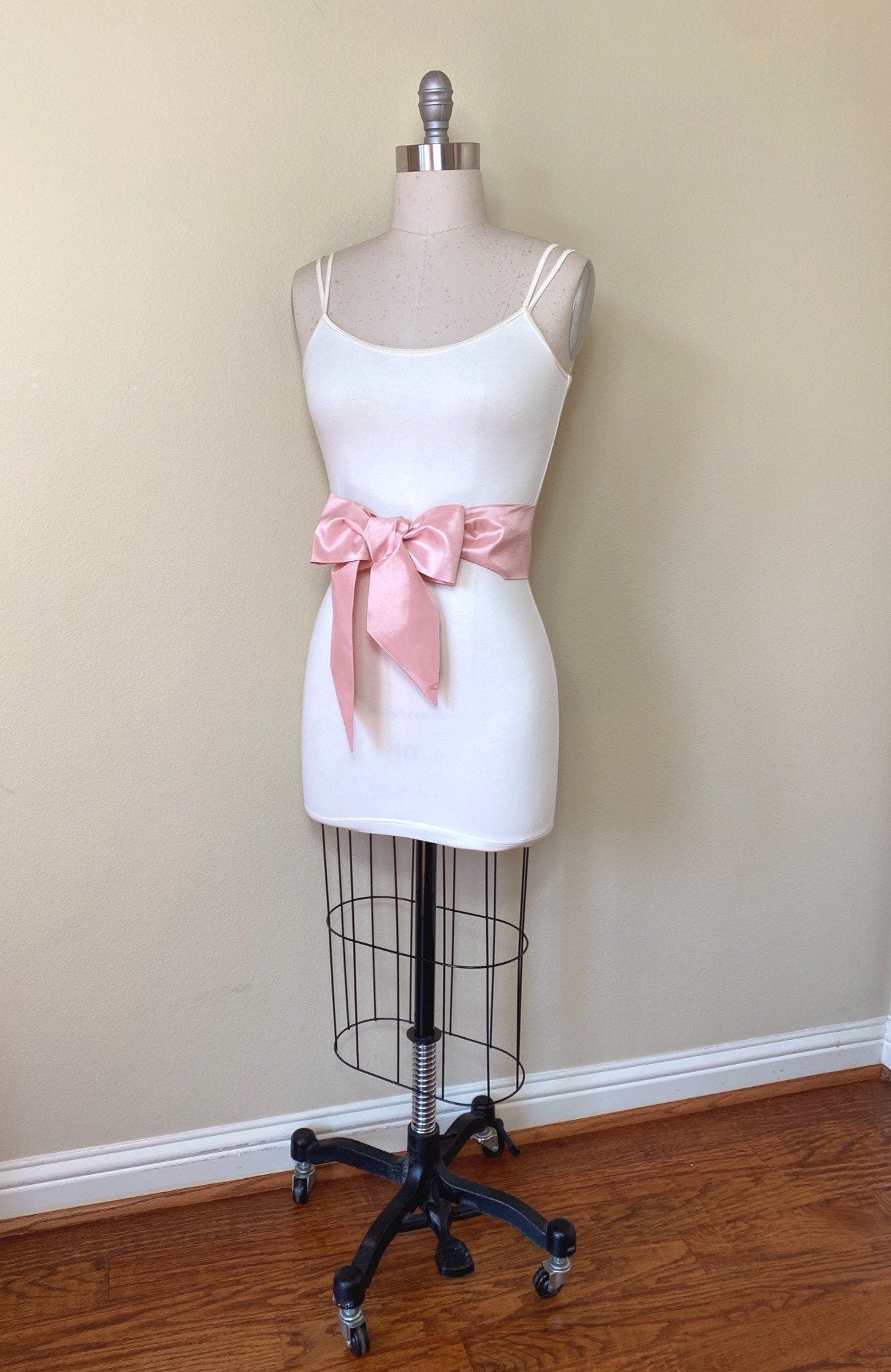 Crisp Taffeta Sash in Warm Blush, Blush Taffeta Bow Belt, Formal Dress Sash, Warm Blush Sash Belt, Taffeta Blush Sash, Satin Swank