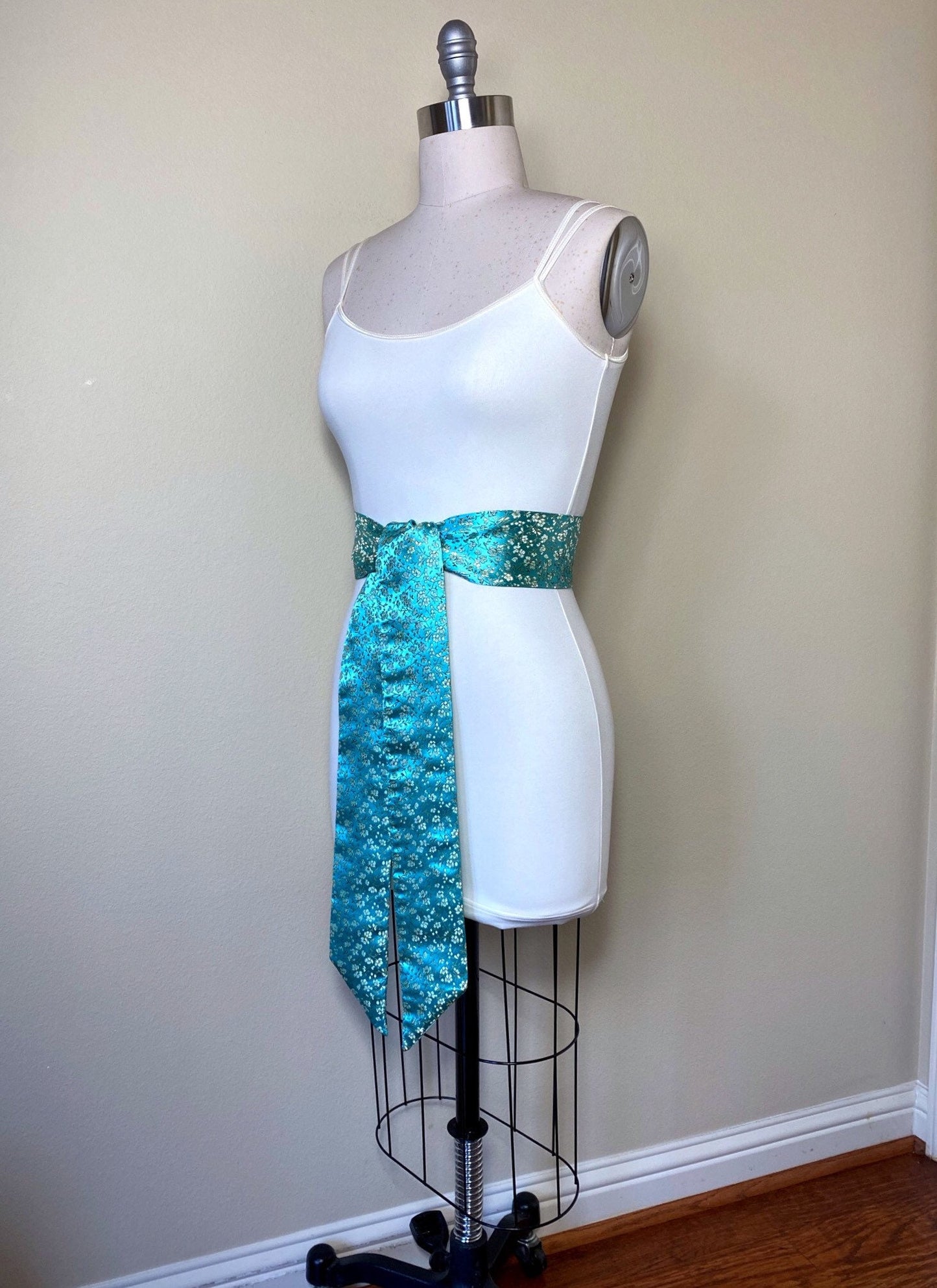 Wide Aqua Floral Sash in Asian Brocade, Floral Sash in Aqua & Gold, Chinese Brocade Belt, Aqua Obi Belt, Gold Floral Kimono Sash Satin Swank