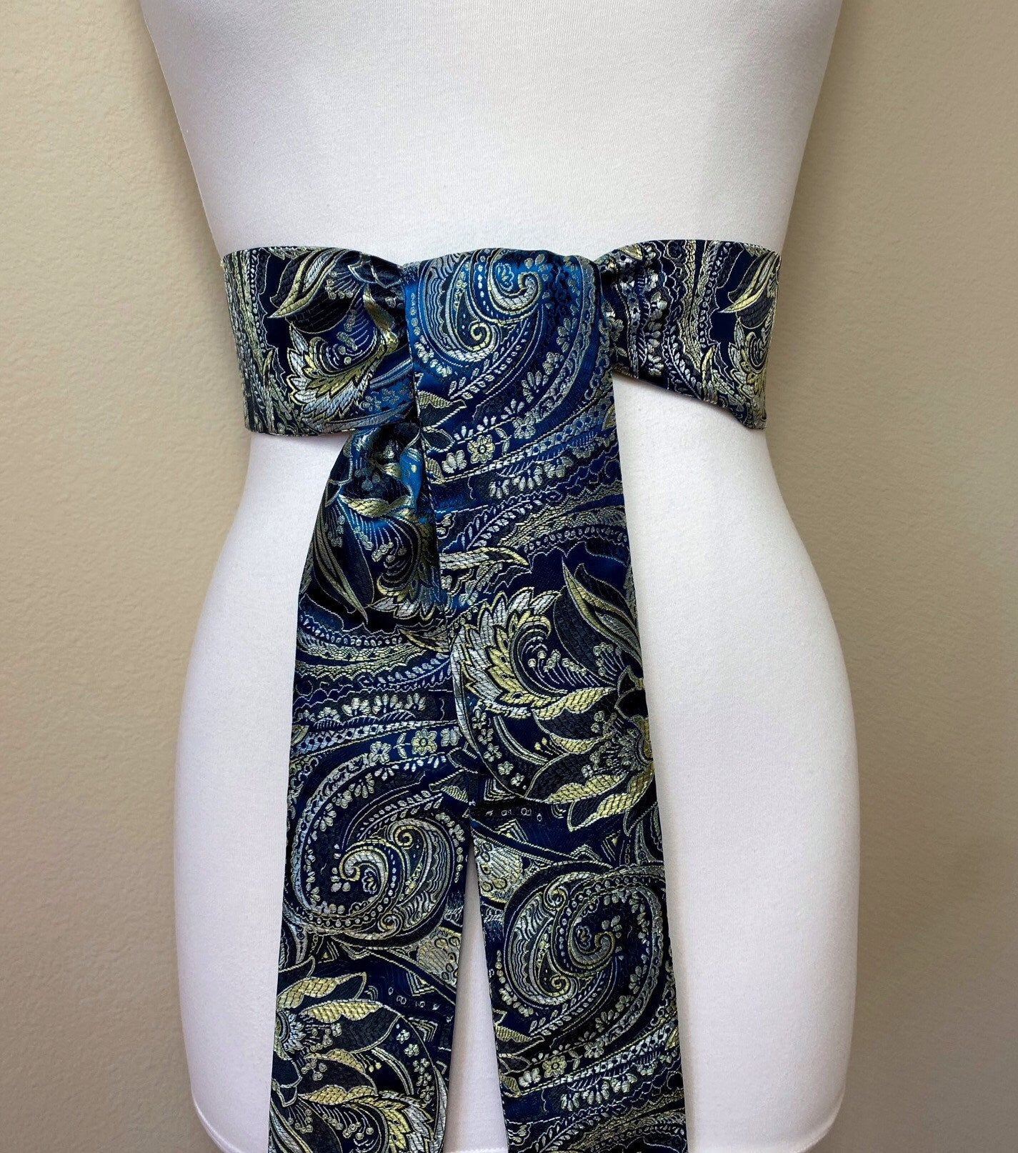 Wide Peacock Blue & Gold Chinese Brocade Sash, Gold and Blue Brocade Sash Belt, Blue Obi Belt, Kimono Belt, Blue Asian Brocade, Satin Swank