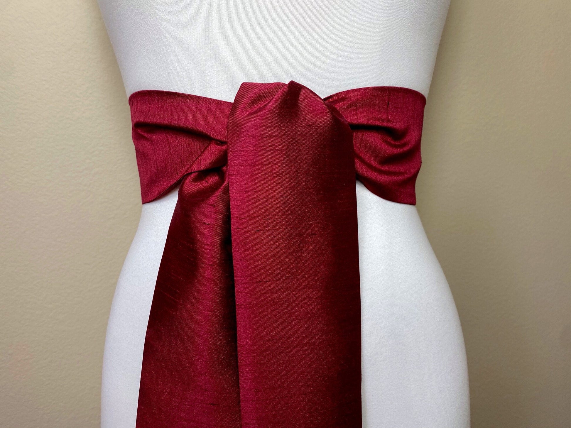 Wide Textured Burgundy Sash Belt, Burgundy Dupioni Sash, Burgundy Dress Sash, Dupioni Fabric Belt, Burgundy Wedding & Bridesmaid Satin Swank