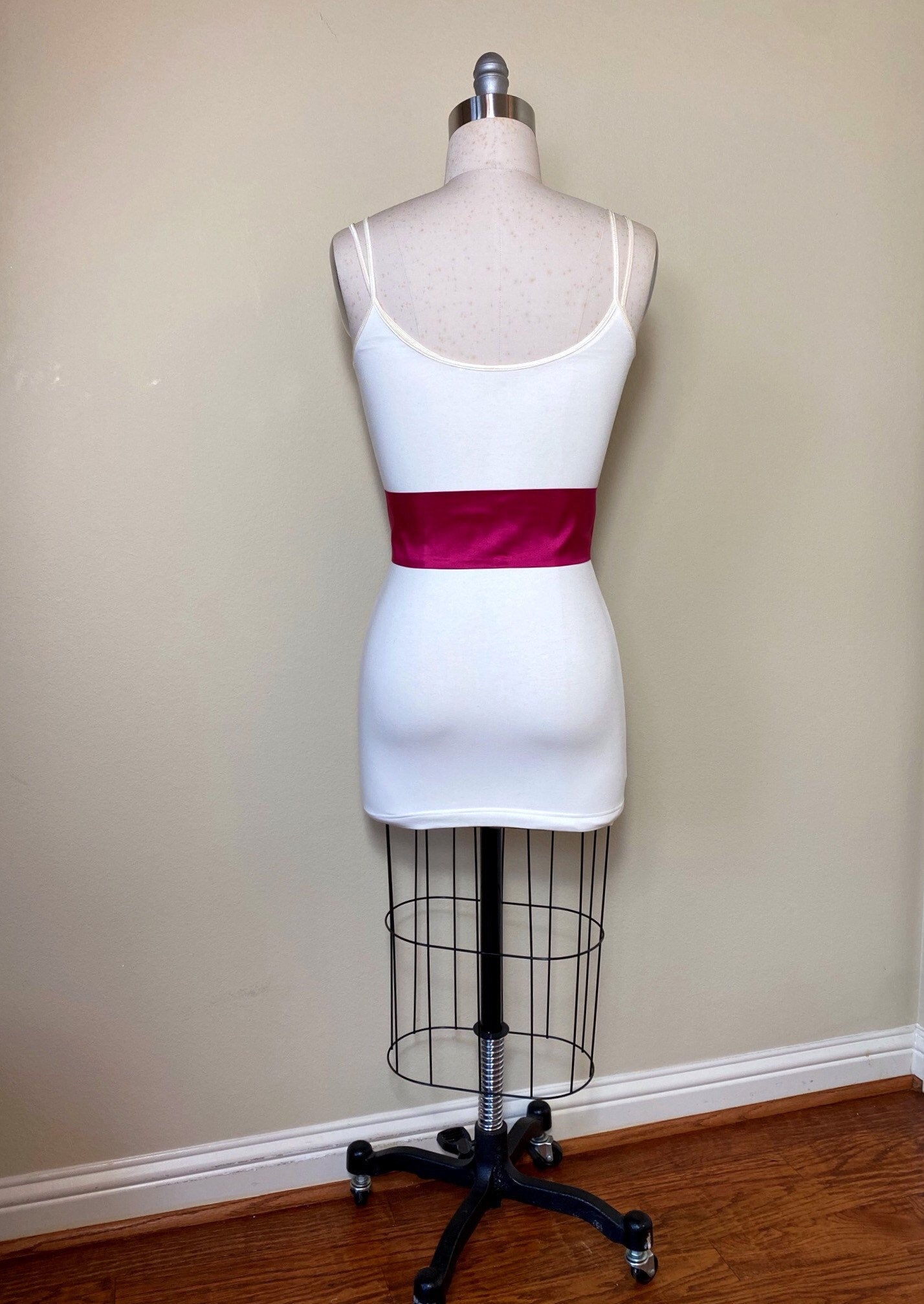 Crisp Taffeta Sash in Vivid Raspberry, Taffeta Bow Belt, Formal Dress Sash, Raspberry Pink Sash Belt, Satin Swank