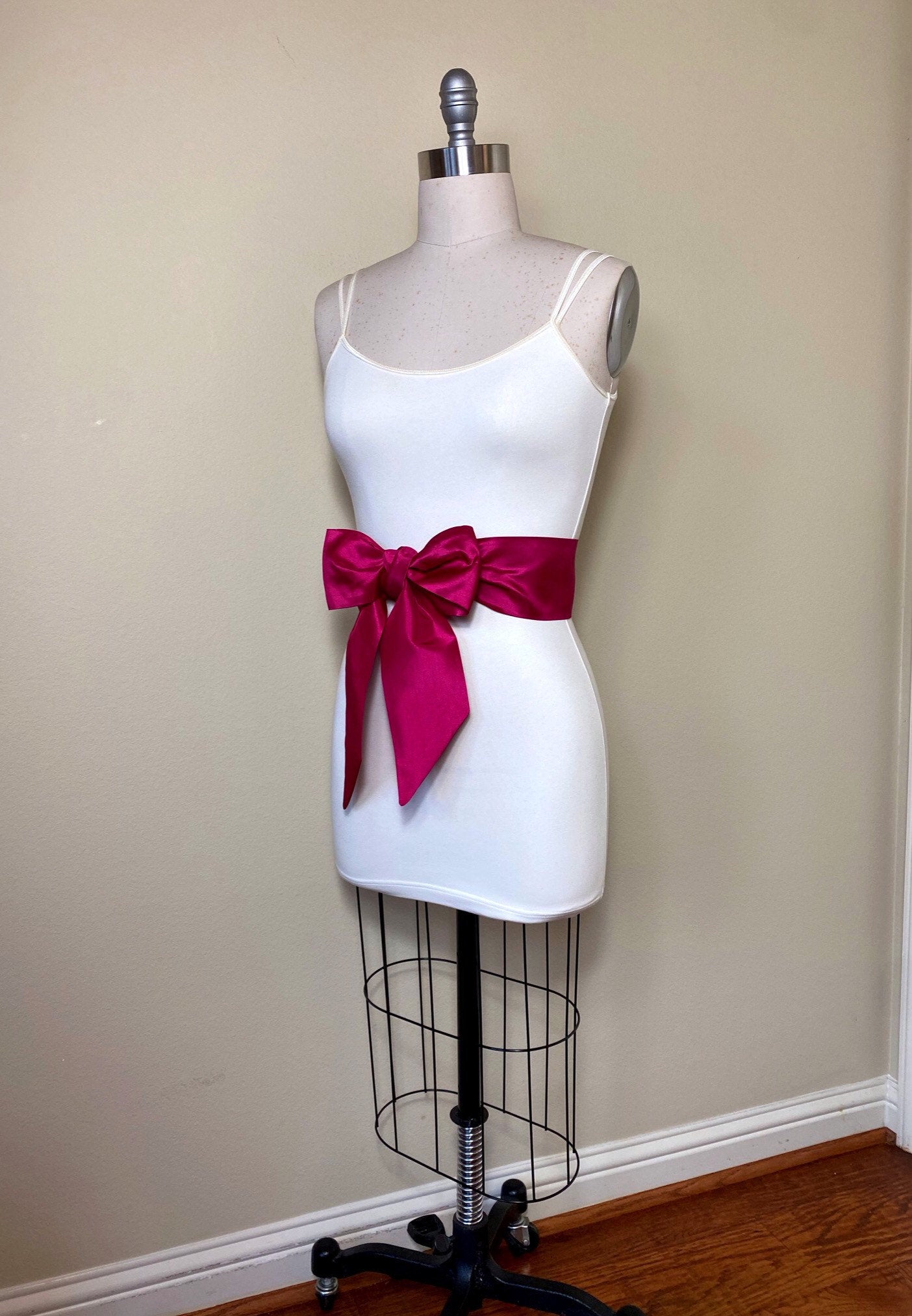 Crisp Taffeta Sash in Vivid Raspberry, Taffeta Bow Belt, Formal Dress Sash, Raspberry Pink Sash Belt, Satin Swank