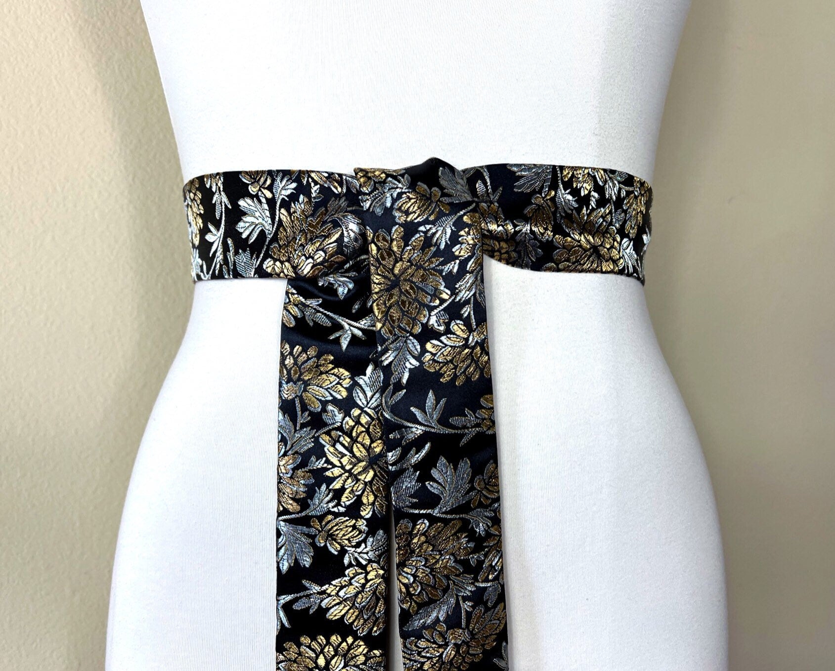 Black, Gold & Silver Chinese Brocade Sash, Silver Gold Satin Brocade, Black Silver Gold Obi Belt, Asian Brocade Kimono Belt, Satin Swank