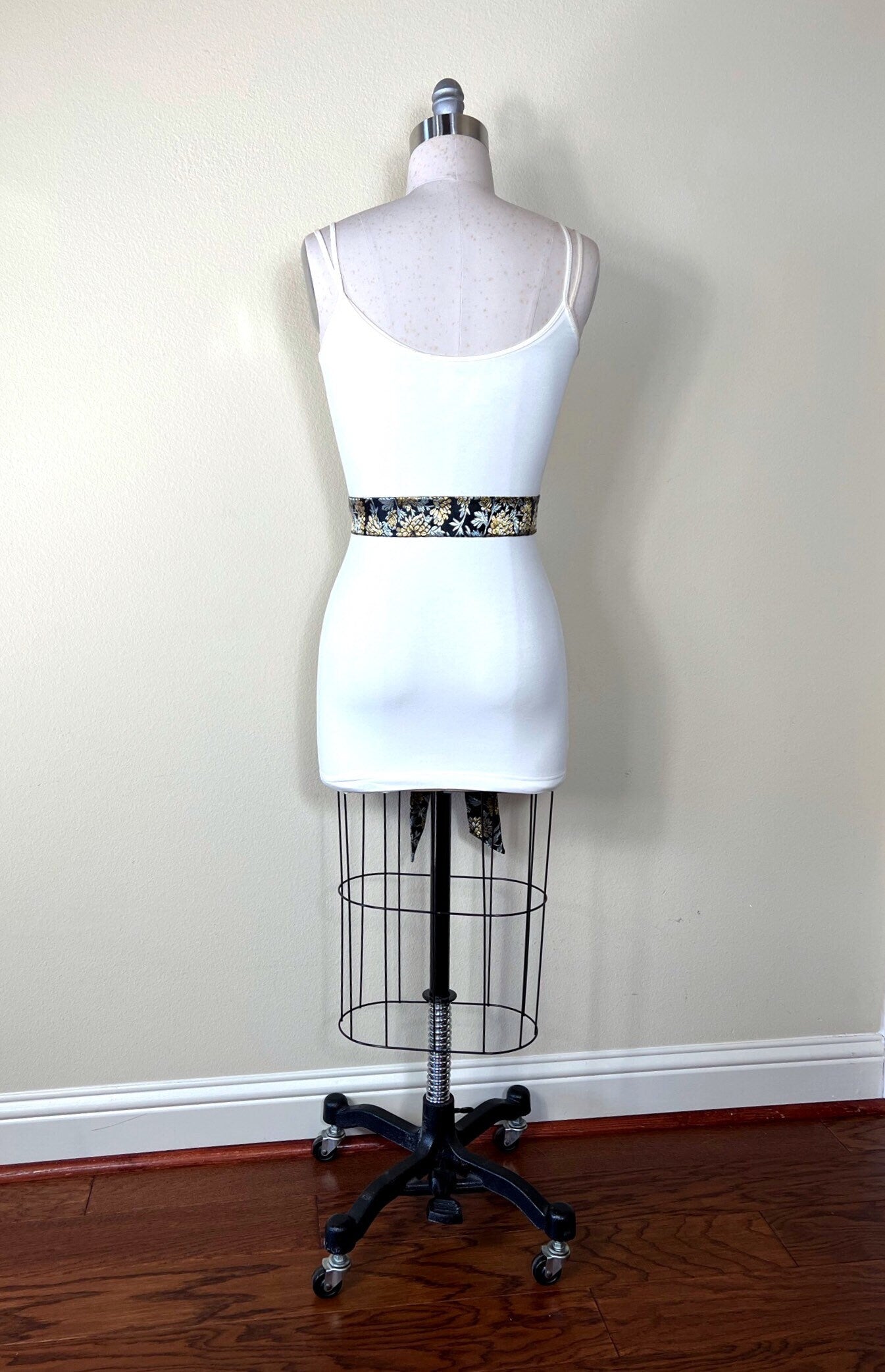 Black, Gold & Silver Chinese Brocade Sash, Silver Gold Satin Brocade, Black Silver Gold Obi Belt, Asian Brocade Kimono Belt, Satin Swank