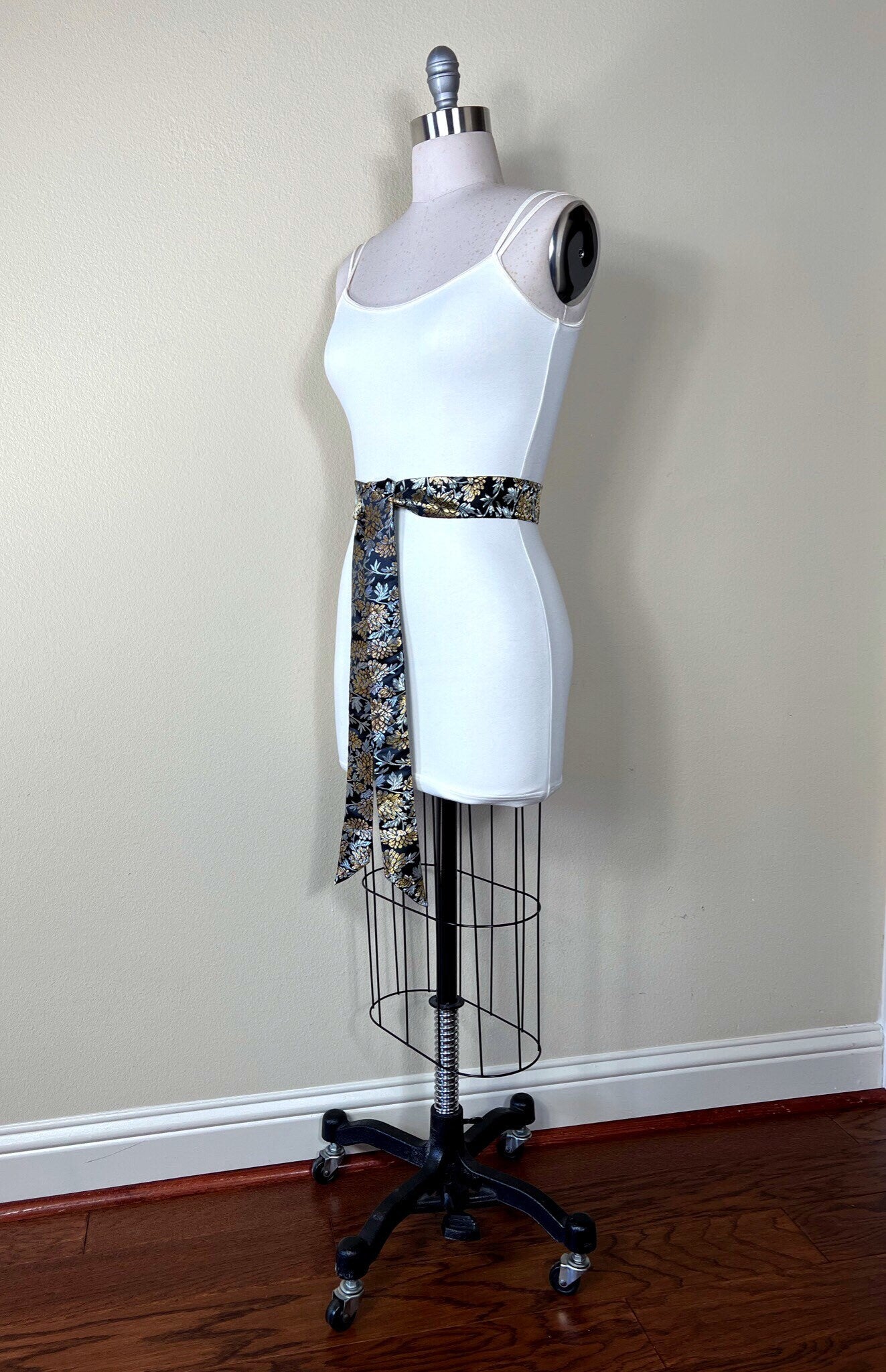 Black, Gold & Silver Chinese Brocade Sash, Silver Gold Satin Brocade, Black Silver Gold Obi Belt, Asian Brocade Kimono Belt, Satin Swank