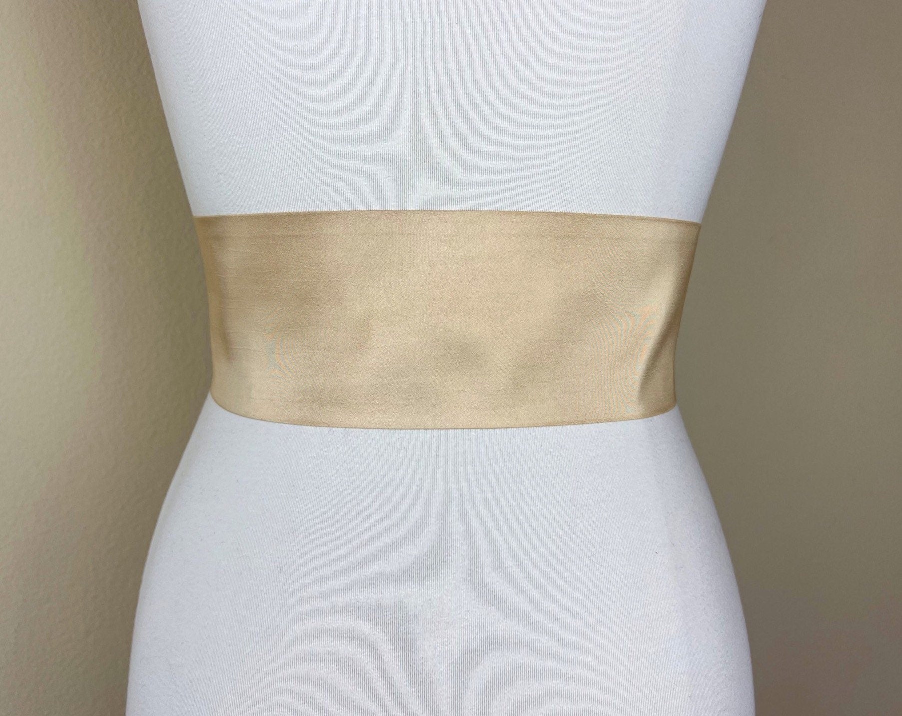Crisp Taffeta Sash in Pale Gold, Gold Dress Sash, Gold Taffeta Sash Belt, Gold Sash Belt, Wide Gold Belt, Gold Wedding Sash, Satin Swank