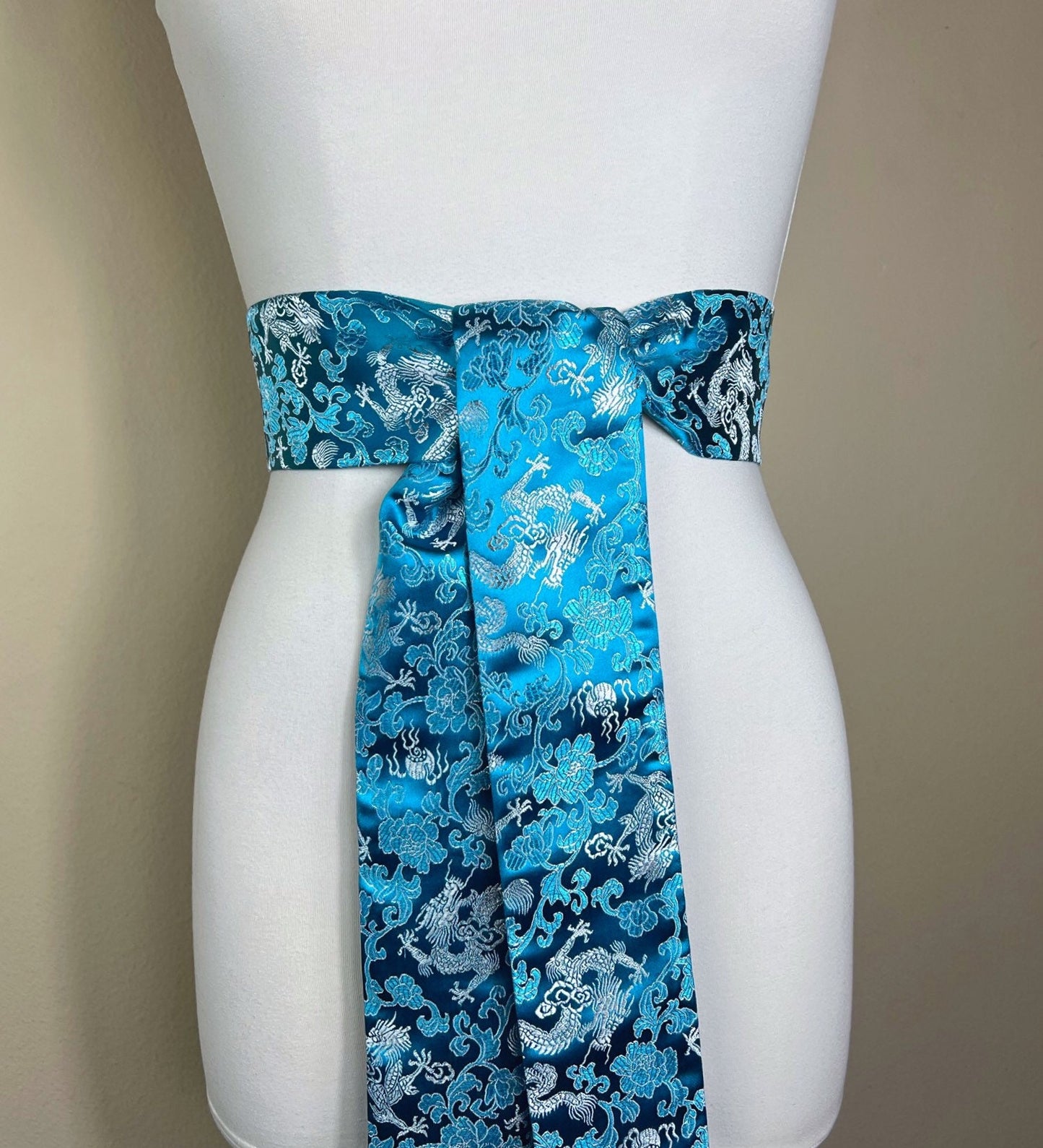 Wide Blue & Silver Chinese Brocade Sash, Chinese Dragon Sash Belt, Blue Silver Sash, Dragon Obi Belt, Asian Brocade Kimono Belt, Satin Swank