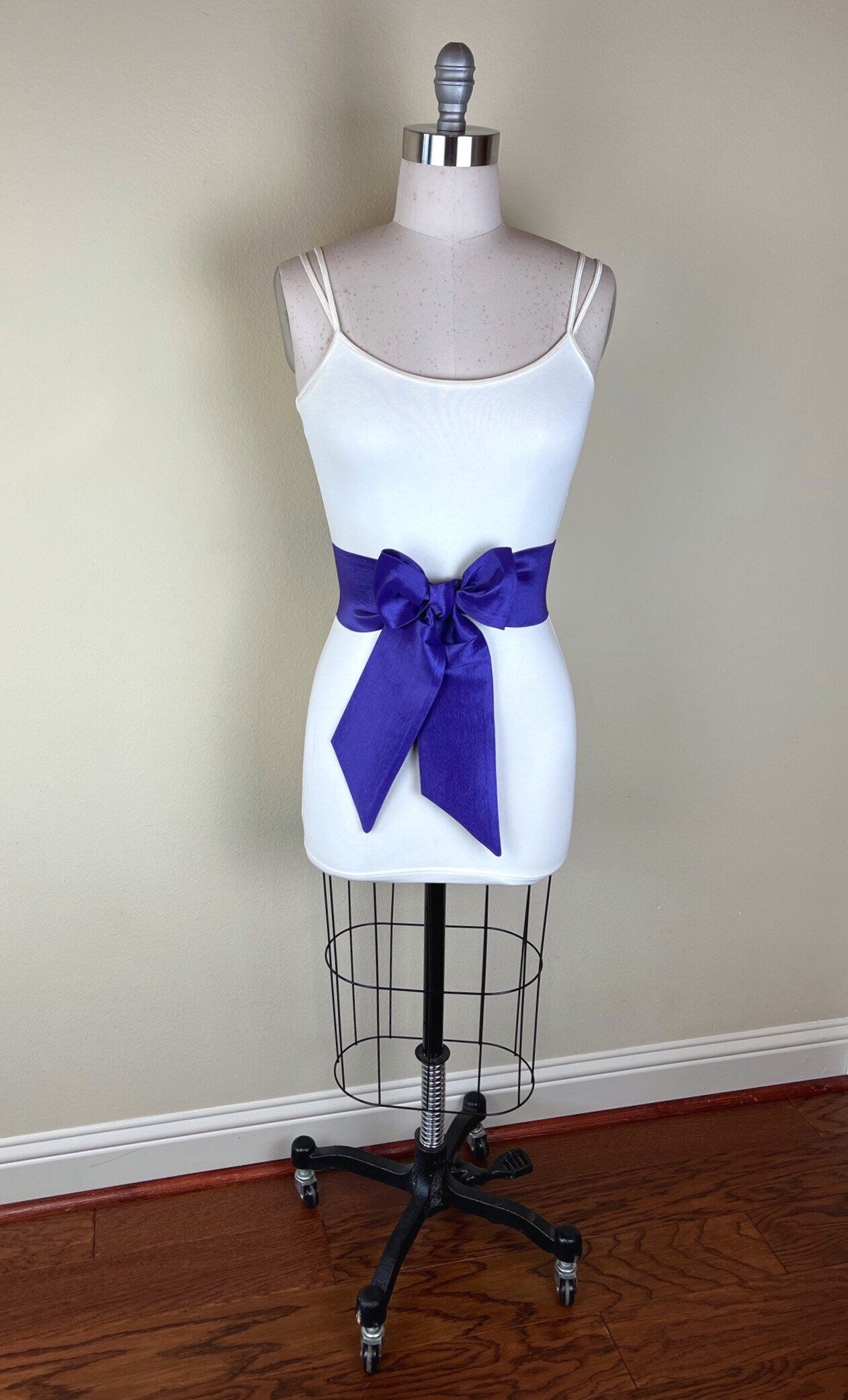 Crisp Taffeta Sash in Royal Purple, Purple Taffeta Sash Belt, Purple Dress Sash, Purple Sash Belt, Purple Wedding Sash, Satin Swank