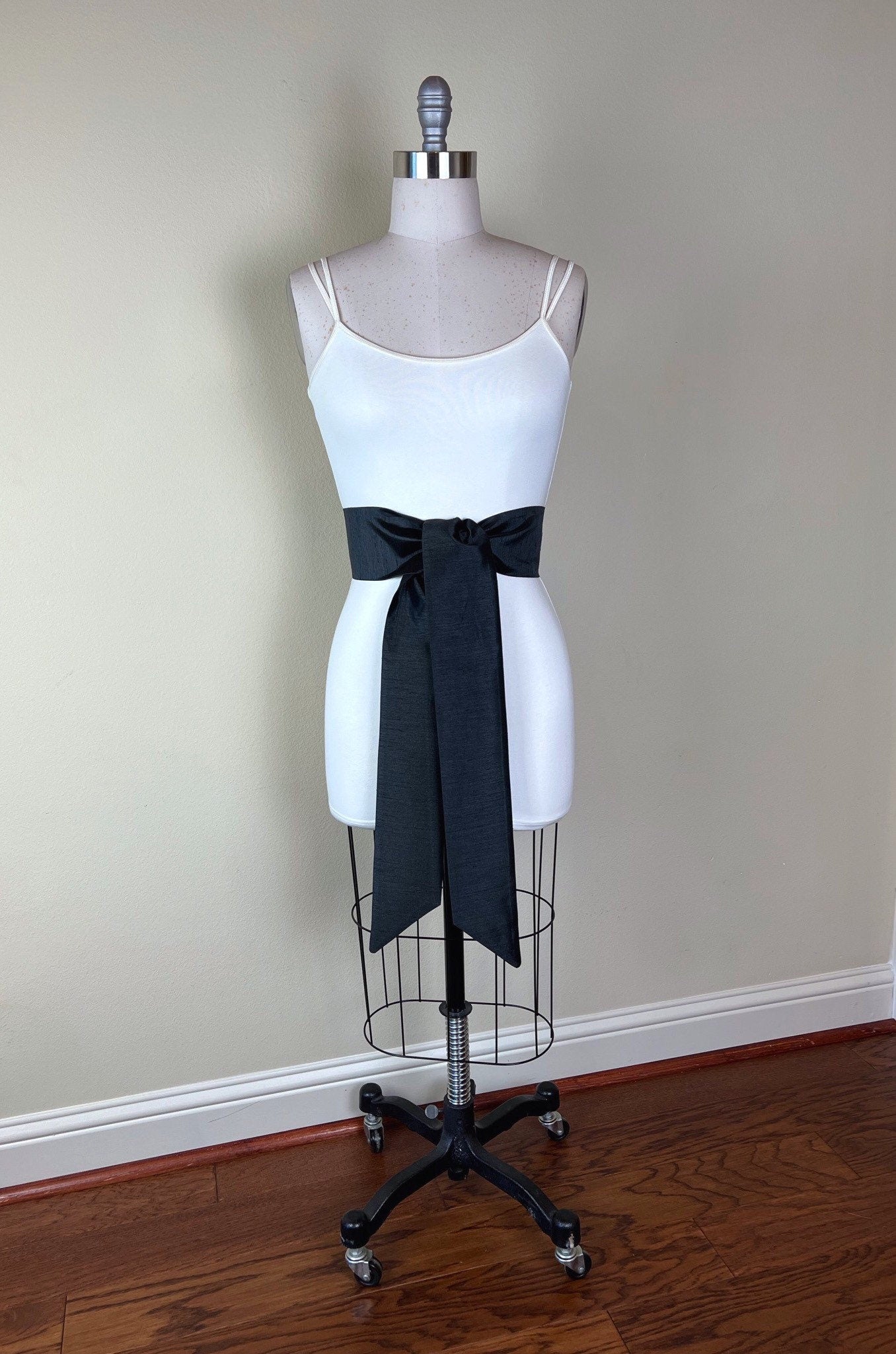 Wide Textured Black Sash Belt, Black Dupioni Sash, Black Dress Sash, Dupioni Fabric Belt, Black Wedding Sash, Bridesmaid Dress, Satin Swank