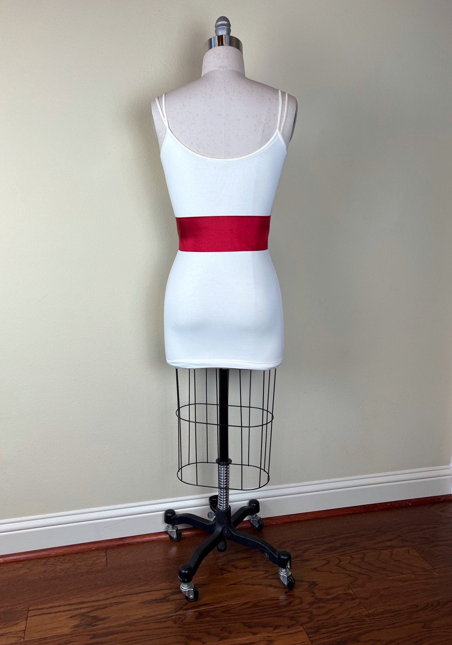 Crisp Taffeta Sash in Cherry Red, Deep Red Taffeta Sash Belt, Dark Red Dress Sash, Cherry Red Sash Belt, Red Wedding Dress Sash, Satin Swank