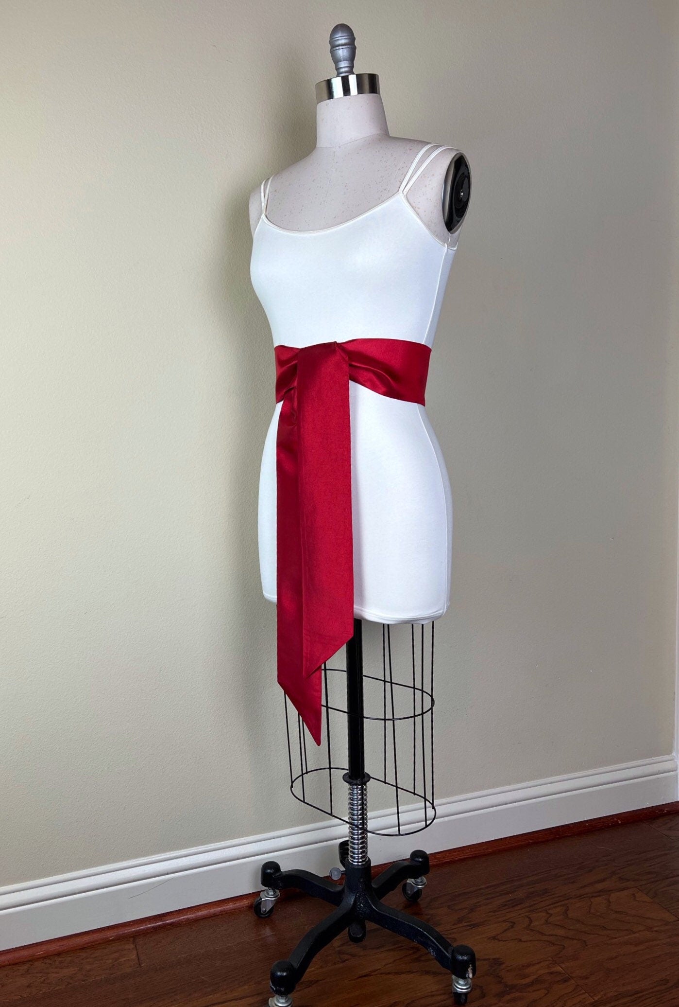 Crisp Taffeta Sash in Cherry Red, Deep Red Taffeta Sash Belt, Dark Red Dress Sash, Cherry Red Sash Belt, Red Wedding Dress Sash, Satin Swank