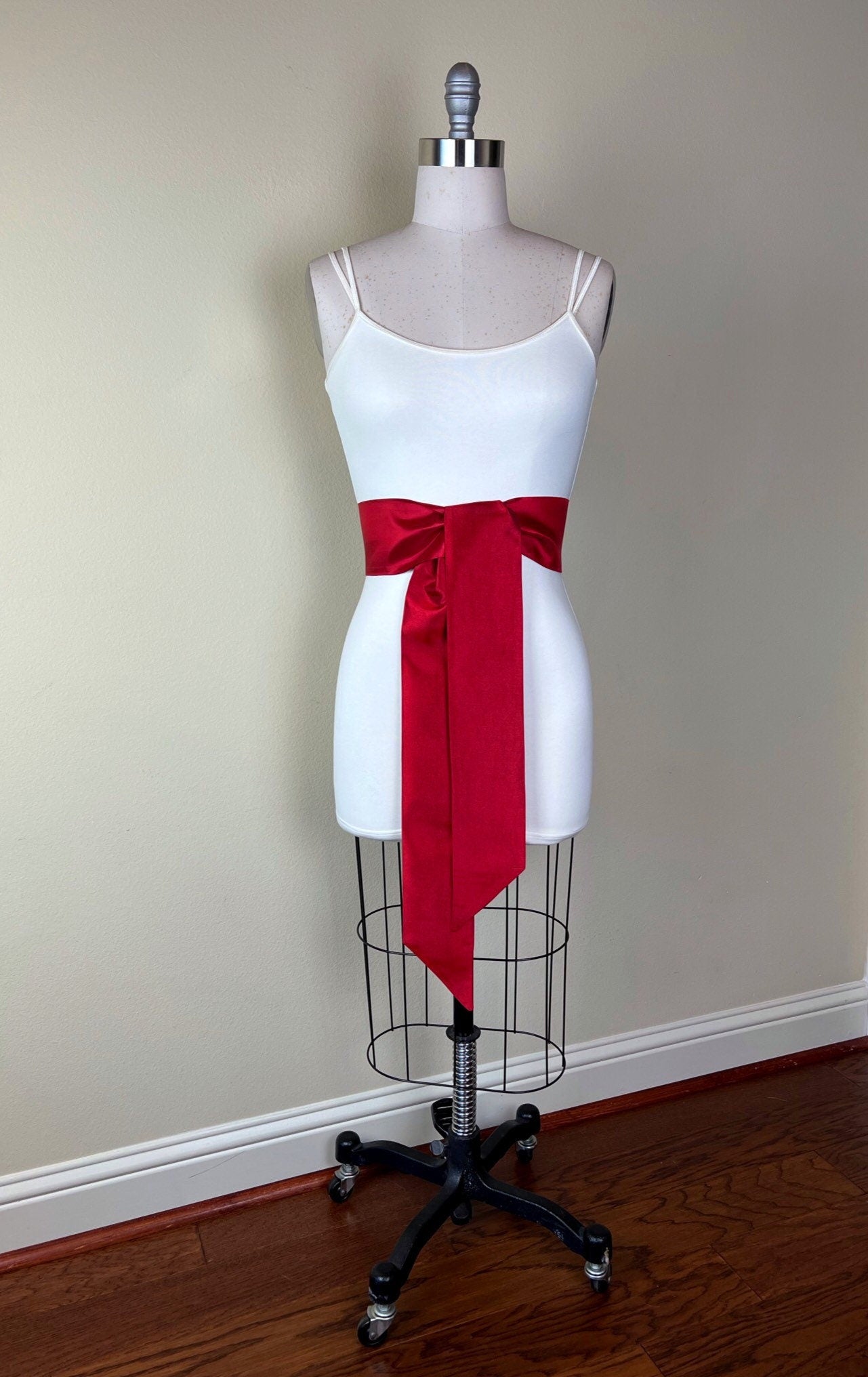 Crisp Taffeta Sash in Cherry Red, Deep Red Taffeta Sash Belt, Dark Red Dress Sash, Cherry Red Sash Belt, Red Wedding Dress Sash, Satin Swank