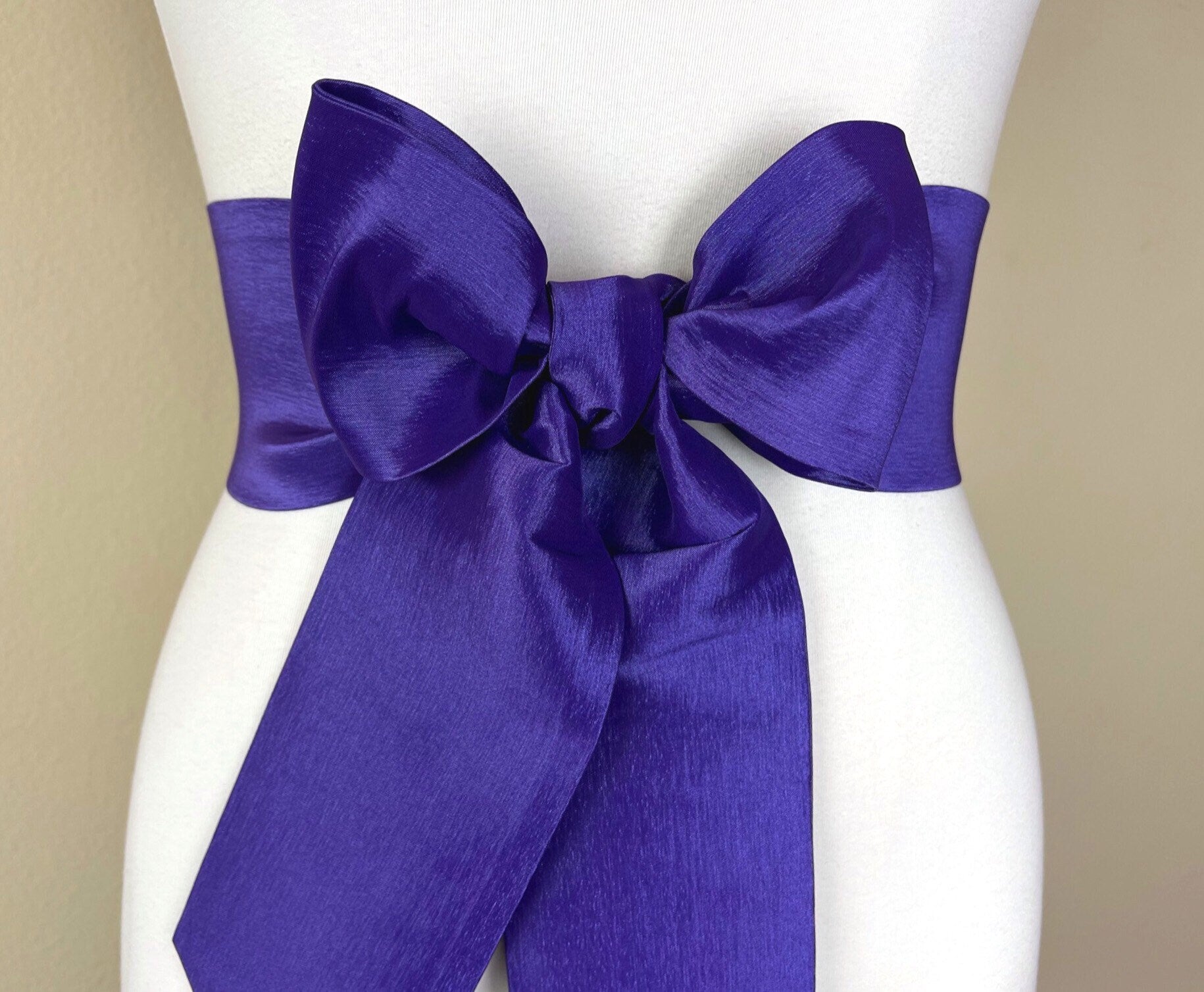 Crisp Taffeta Sash in Royal Purple, Purple Taffeta Sash Belt, Purple Dress Sash, Purple Sash Belt, Purple Wedding Sash, Satin Swank