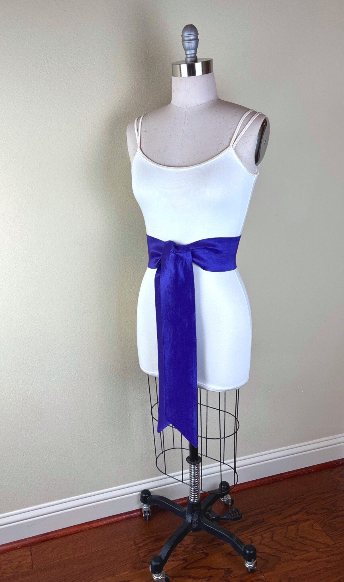 Crisp Taffeta Sash in Royal Purple, Purple Taffeta Sash Belt, Purple Dress Sash, Purple Sash Belt, Purple Wedding Sash, Satin Swank