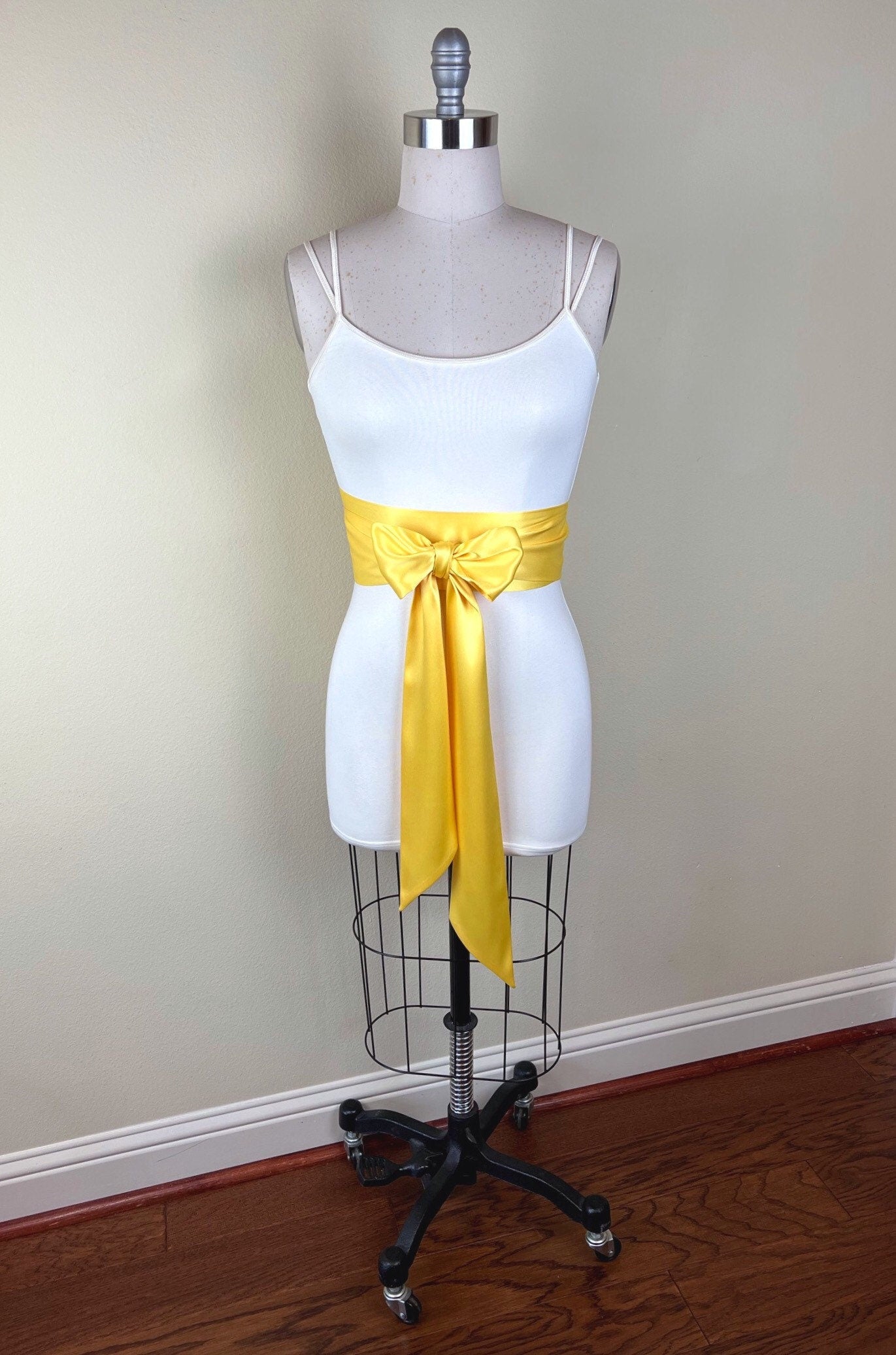 Sunny Yellow Satin Sash, Extra Long Yellow Sash, Wide Yellow Dress Sash, Yellow Belt, Yellow Bridesmaid, Wedding Dress Sash, Satin Swank