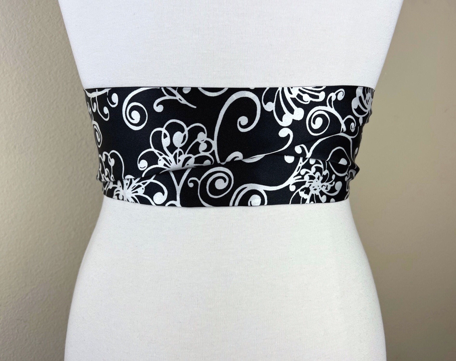 Black & White Sash Belt, Printed White and Black Satin Sash, Reverses to Solid Black Sash, Satin Sash Belt, Black Dress Sash, Satin Swank