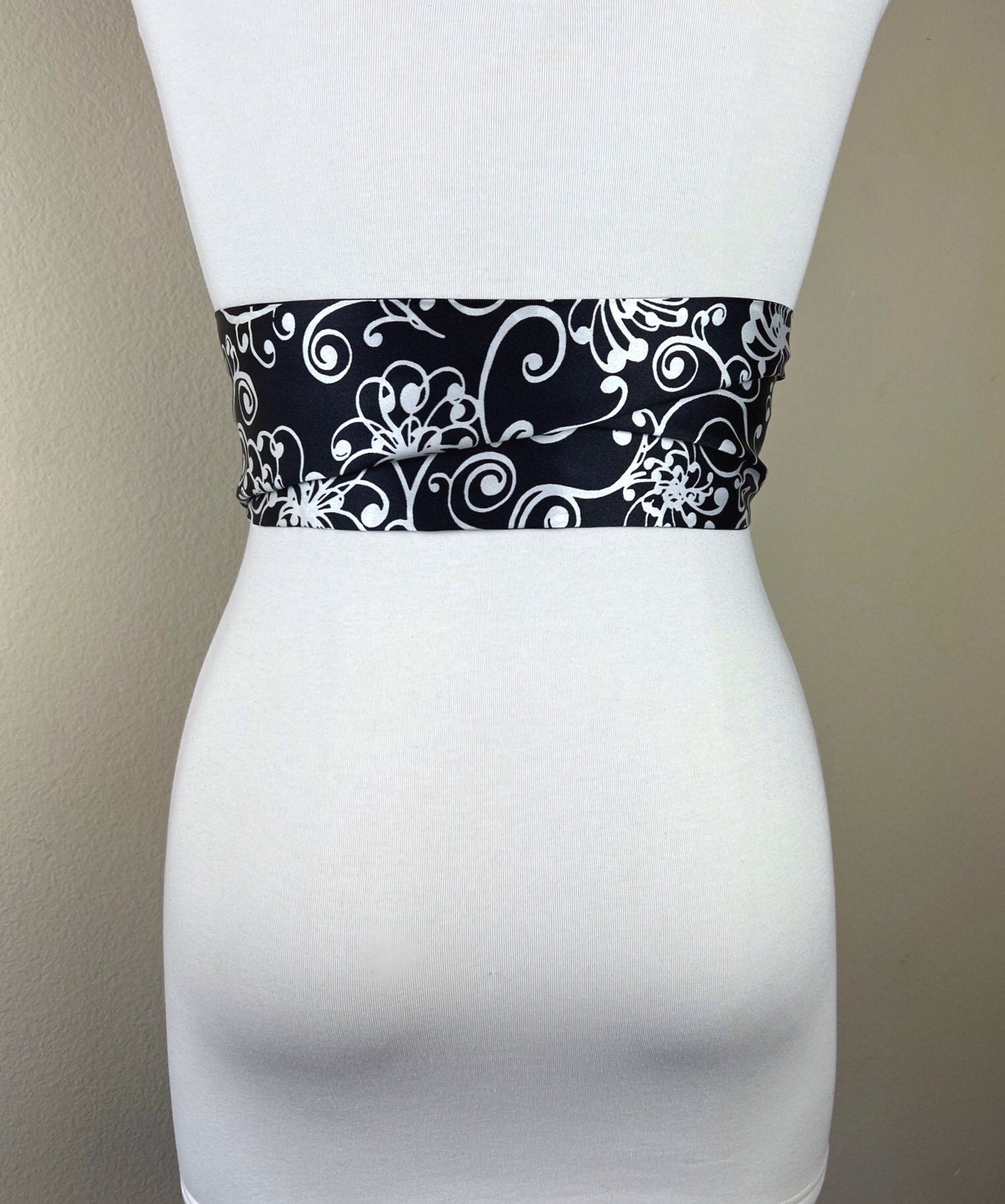 Black & White Sash Belt, Printed White and Black Satin Sash, Reverses to Solid Black Sash, Satin Sash Belt, Black Dress Sash, Satin Swank